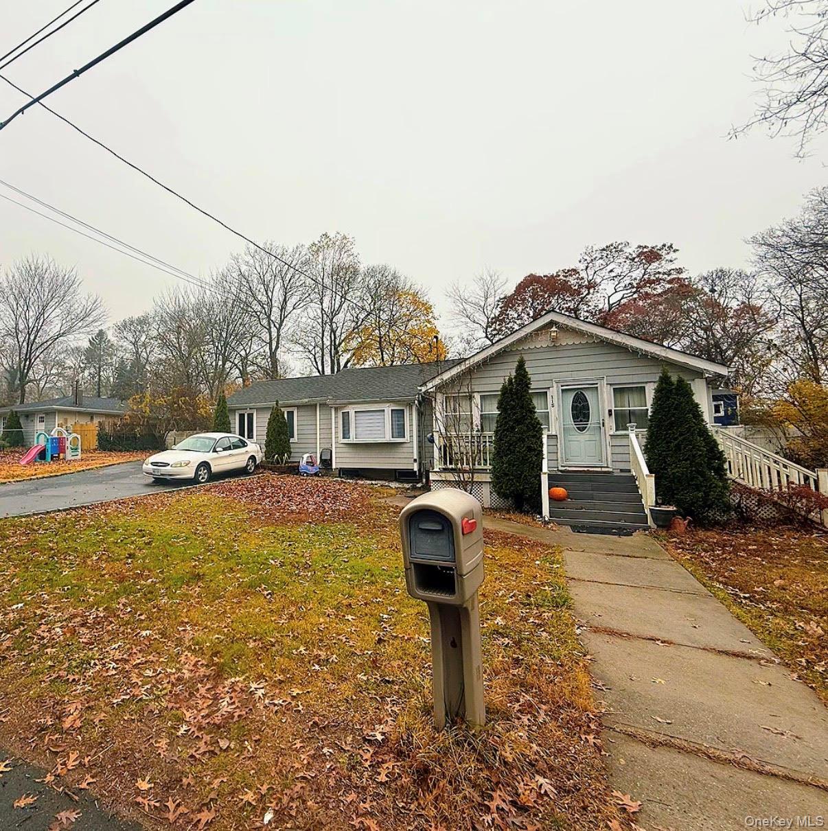 #1 photo, 115 Coventry Avenue, Mastic , NY 11950