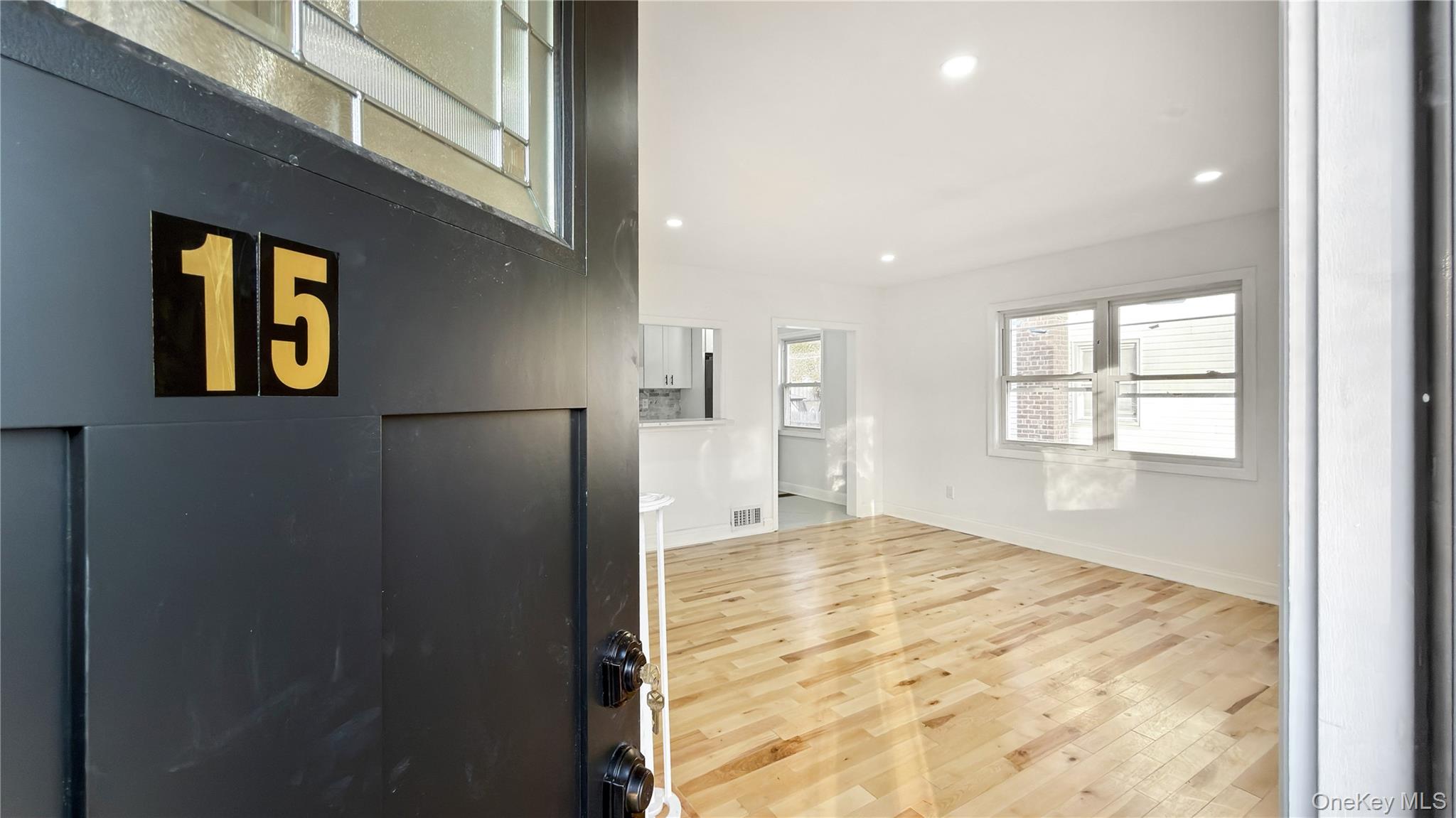 #10 photo, 15 Circle Drive, Hempstead , NY 11550