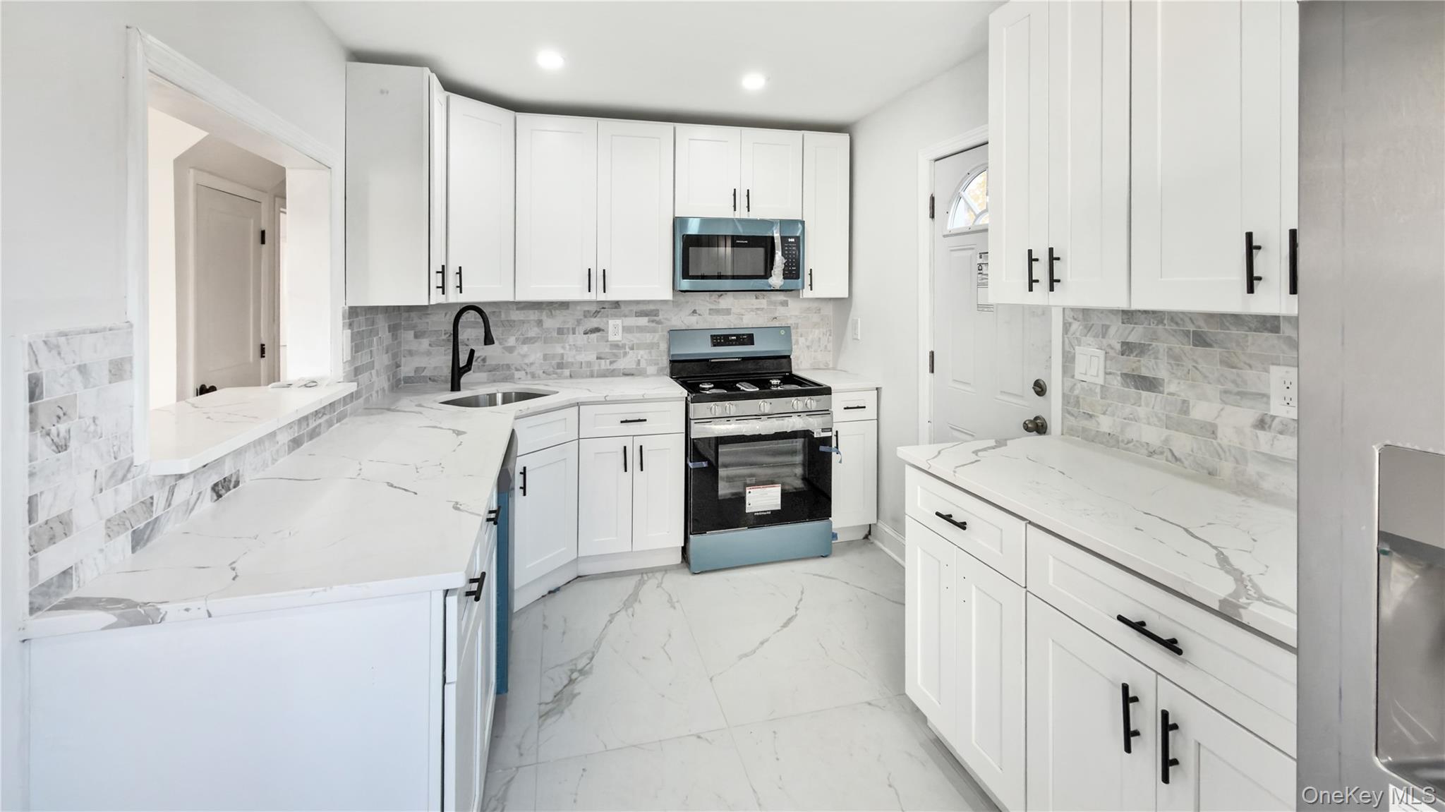 #16 photo, 15 Circle Drive, Hempstead , NY 11550