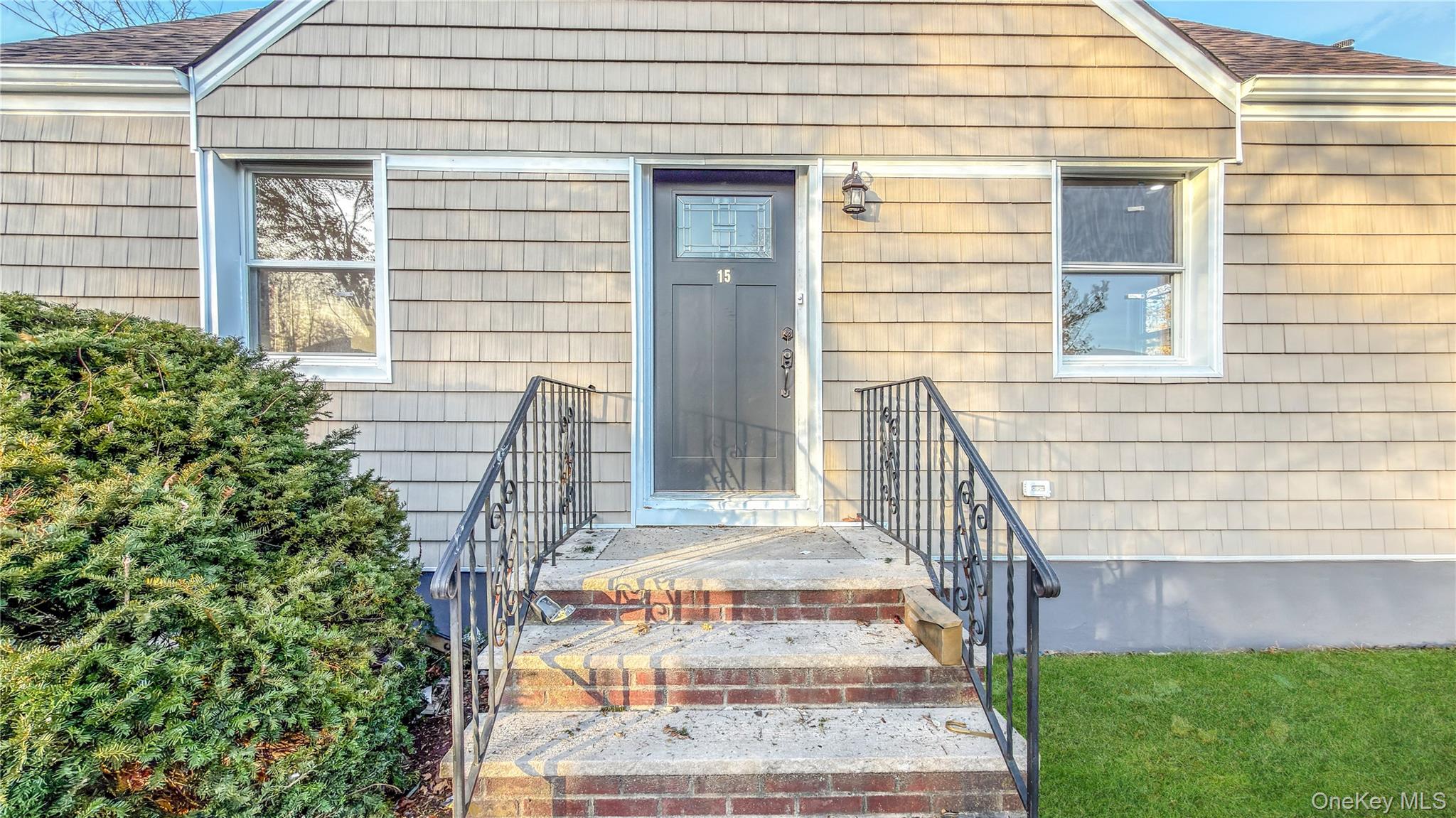 #9 photo, 15 Circle Drive, Hempstead , NY 11550