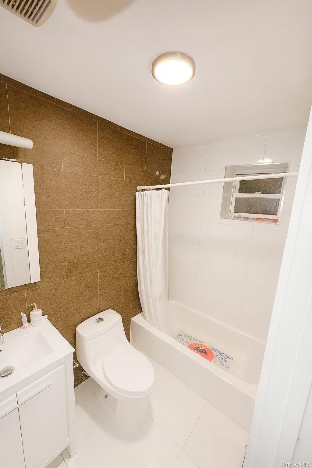 #12 photo, 9504 Allendale Street, Jamaica , NY 11435