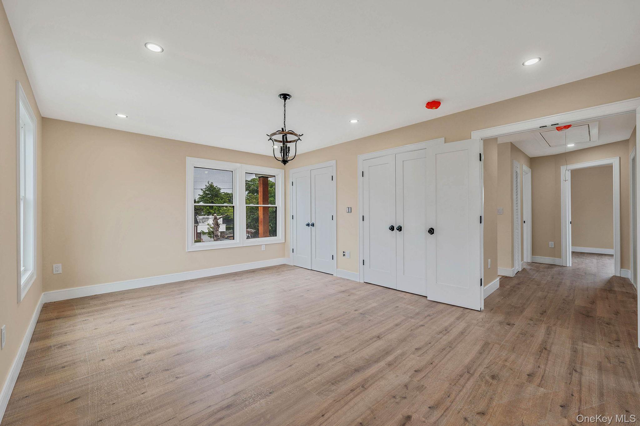 #15 photo, 87 Sobro Avenue, Valley Stream , NY 11580