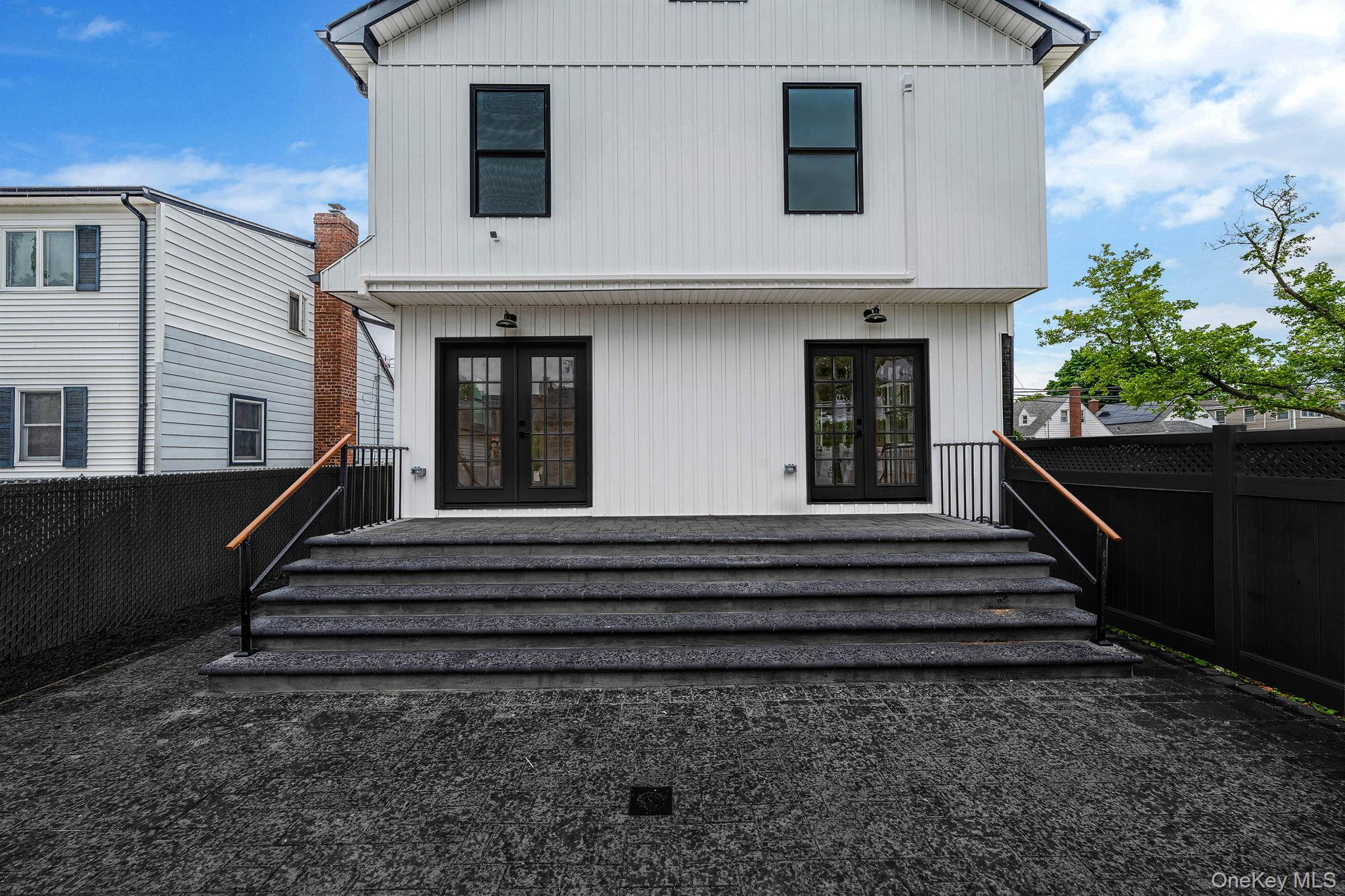 #20 photo, 87 Sobro Avenue, Valley Stream , NY 11580