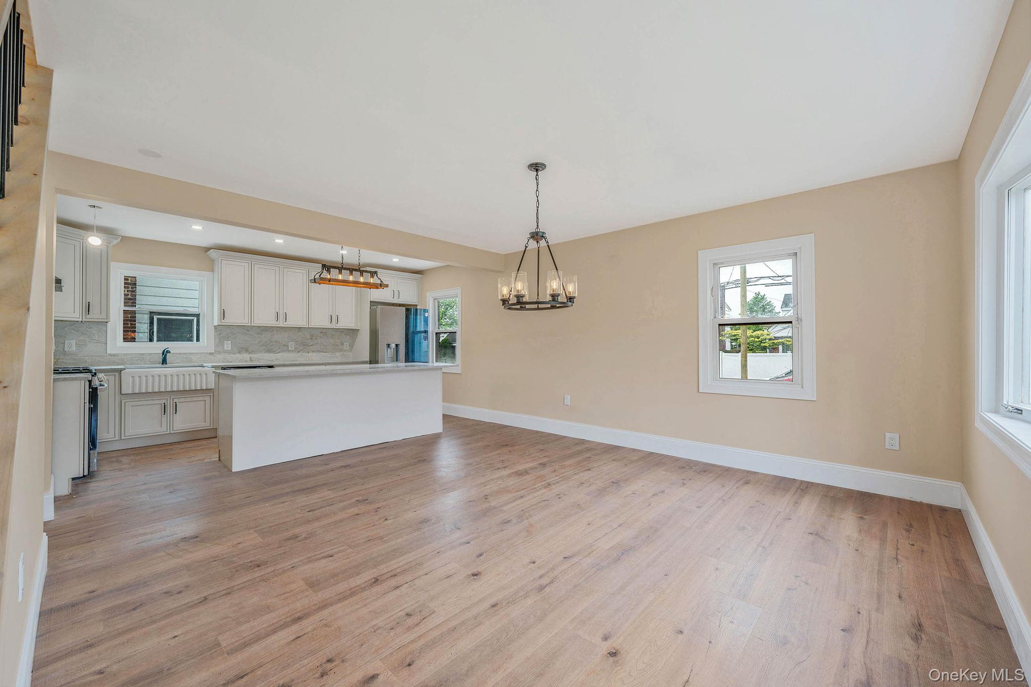 #8 photo, 87 Sobro Avenue, Valley Stream , NY 11580