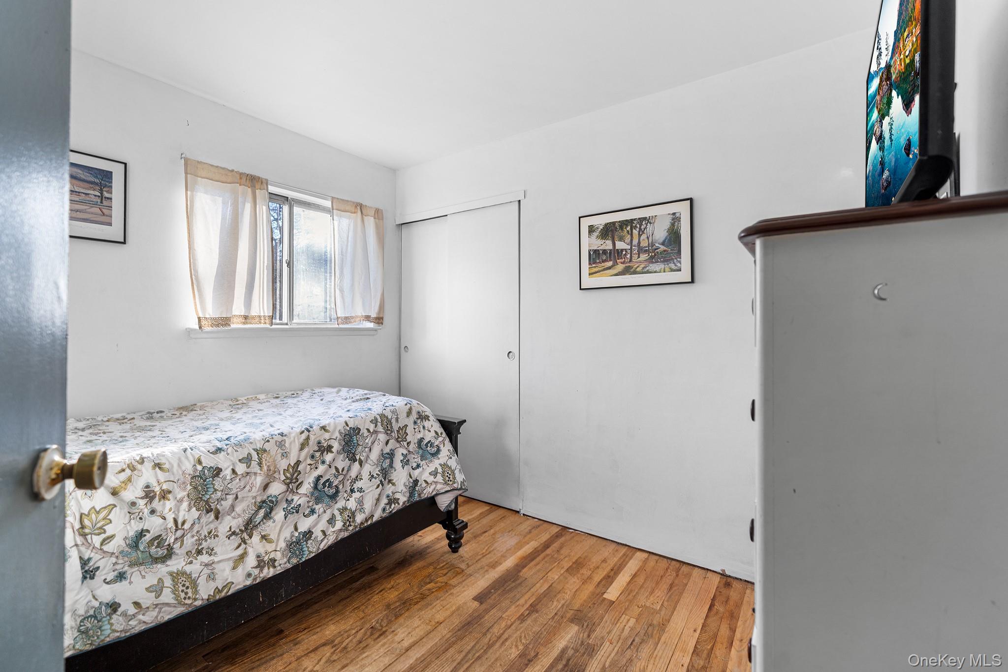 #17 photo, 351 Atlantic Street, Central Islip , NY 11722