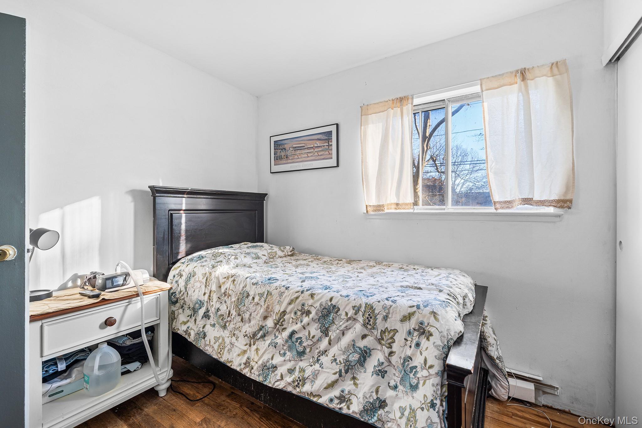 #18 photo, 351 Atlantic Street, Central Islip , NY 11722