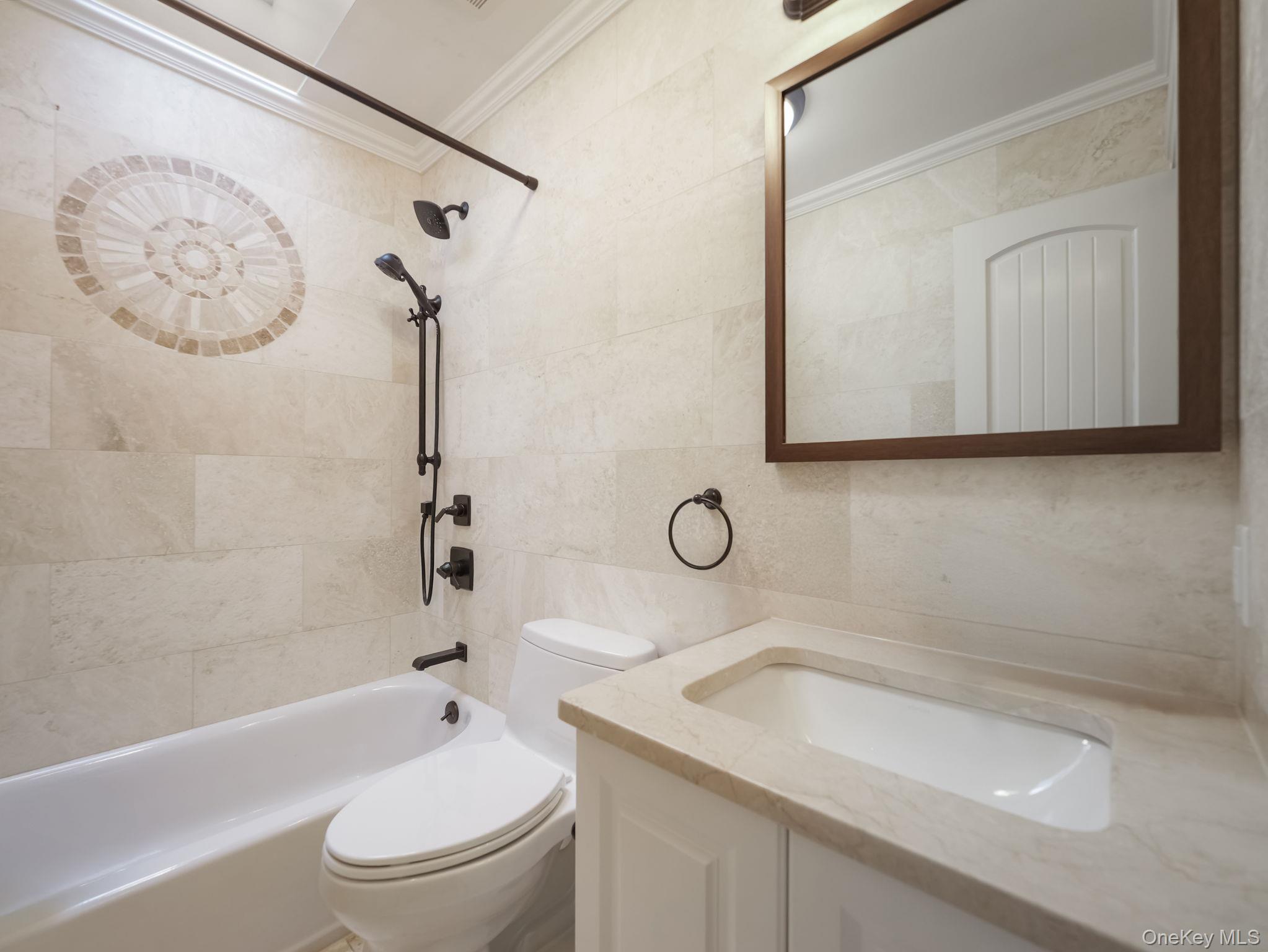 #18 photo, 168 N Lincoln Street, Pearl River , NY 10965