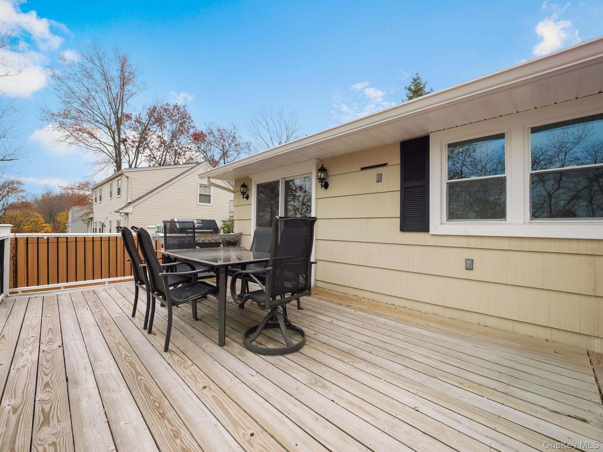 #6 photo, 168 N Lincoln Street, Pearl River , NY 10965