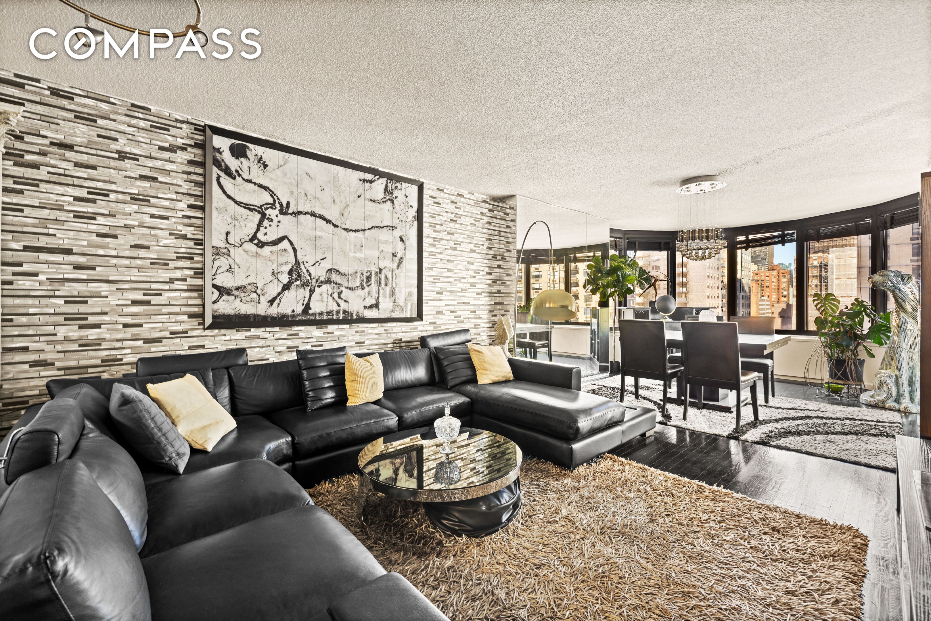 #1 photo, 330 E 38th Street, Murray Hill , NY 10016