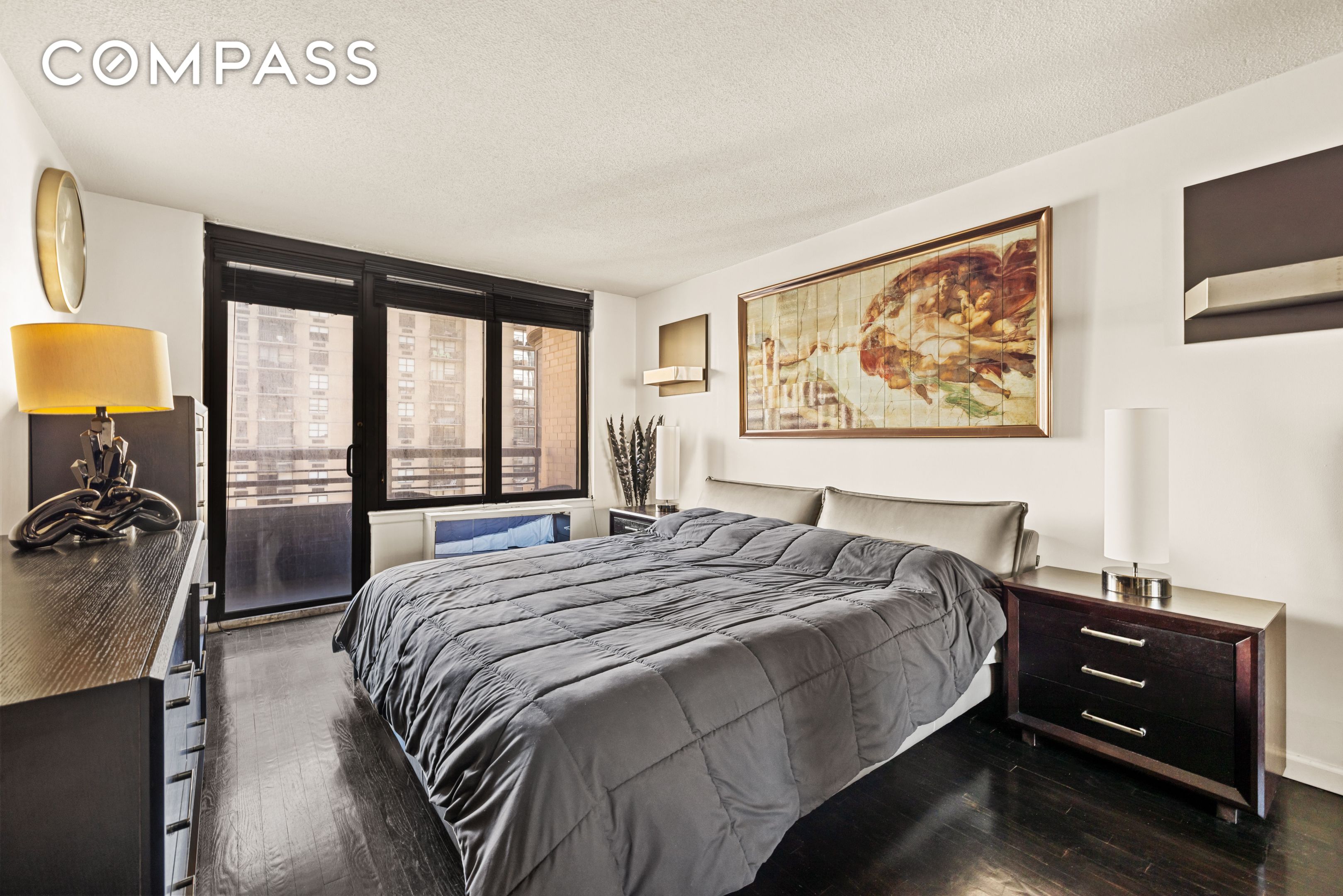 #6 photo, 330 E 38th Street, Murray Hill , NY 10016