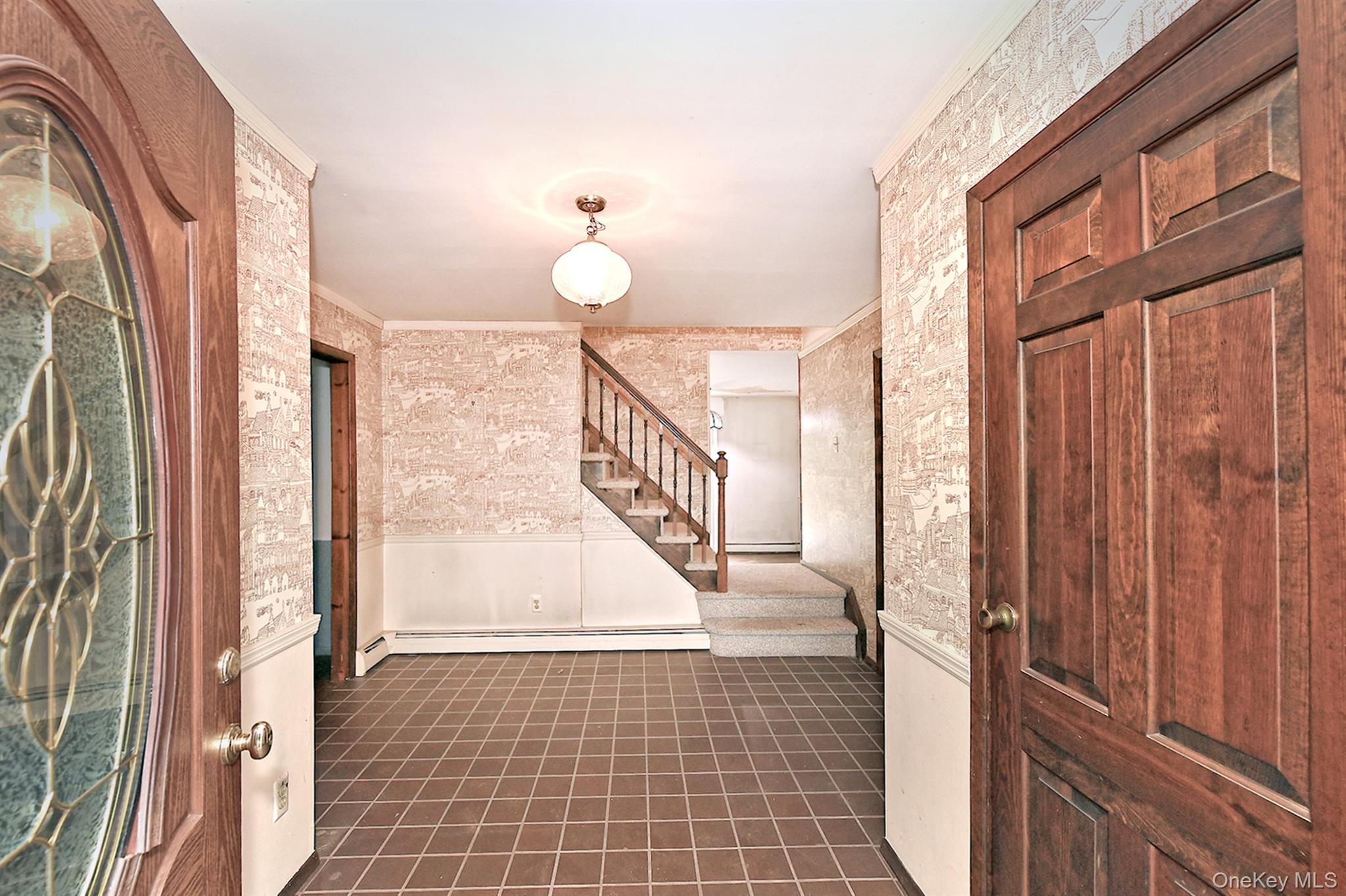 #9 photo, 6 Duquesne Drive, سوفولك Greenlawn , NY 11740