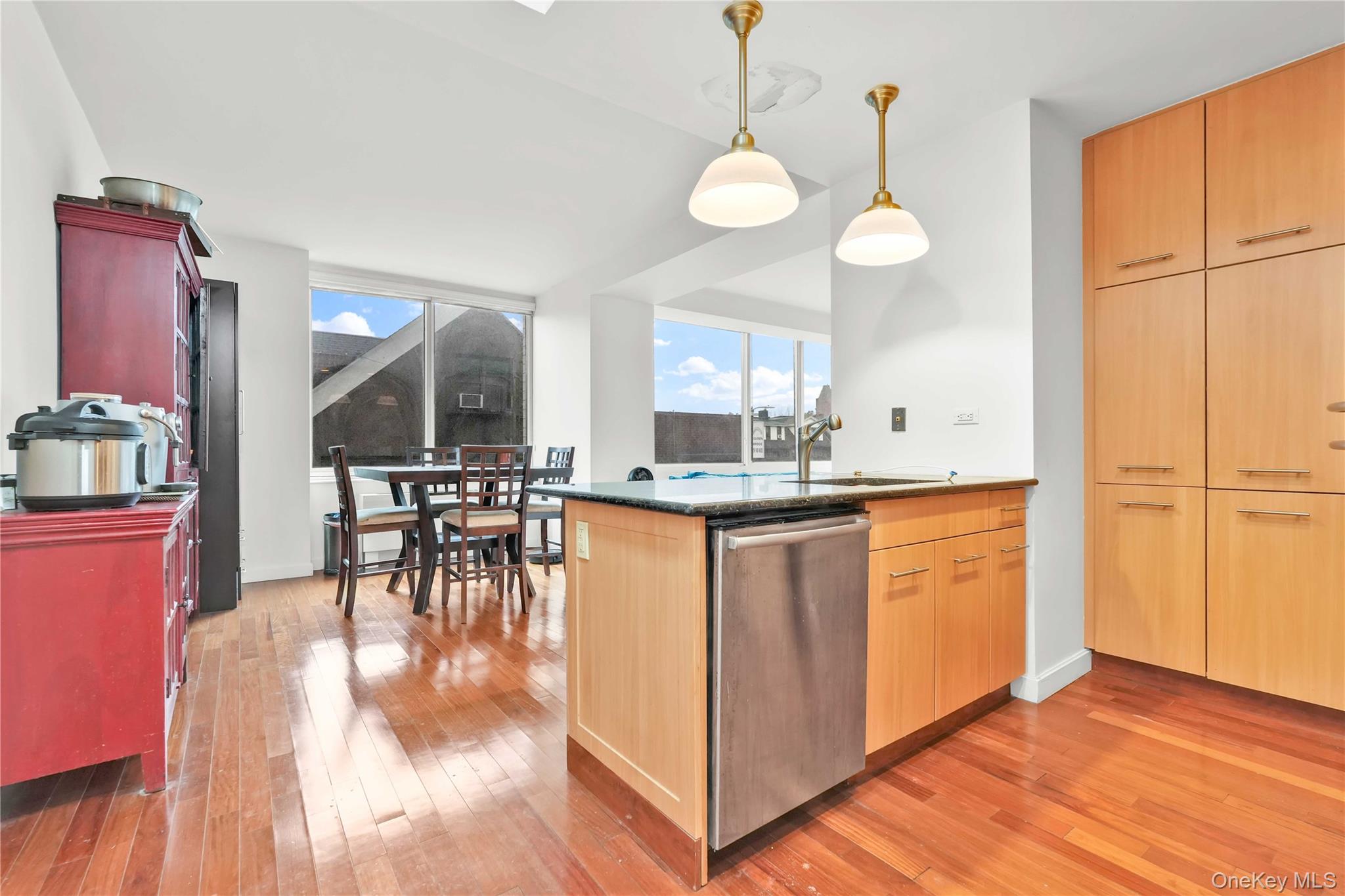 #3 photo, 107-24 71 Road, Forest Hills , NY 11375