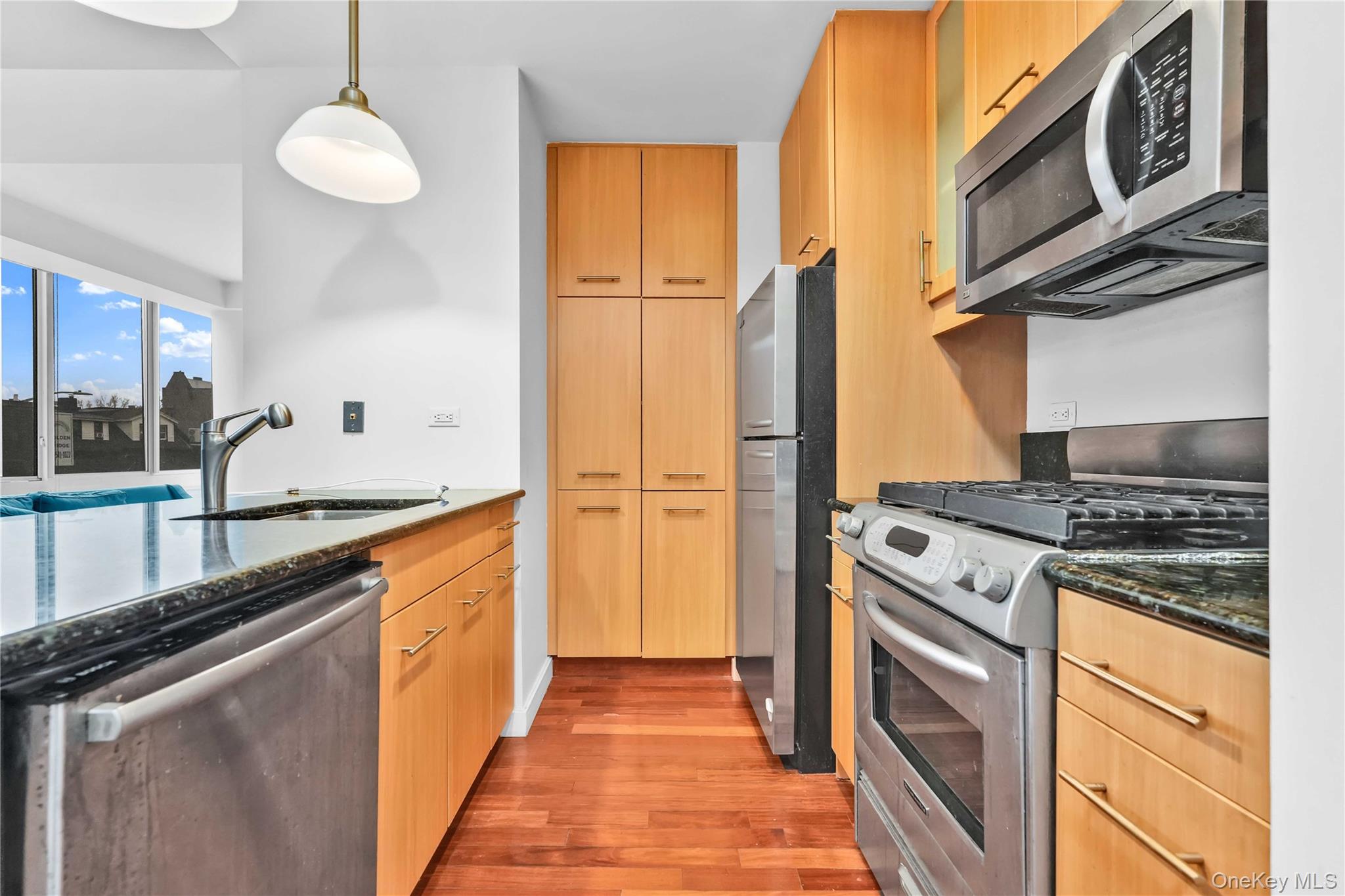 #7 photo, 107-24 71 Road, Forest Hills , NY 11375