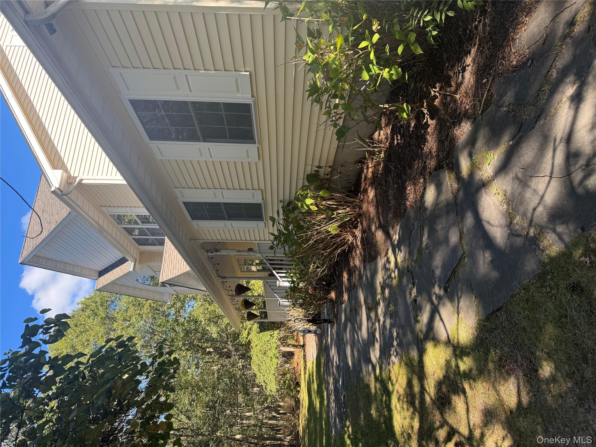 #4 photo, 43 N Cozine Road, Manorville , NY 11949