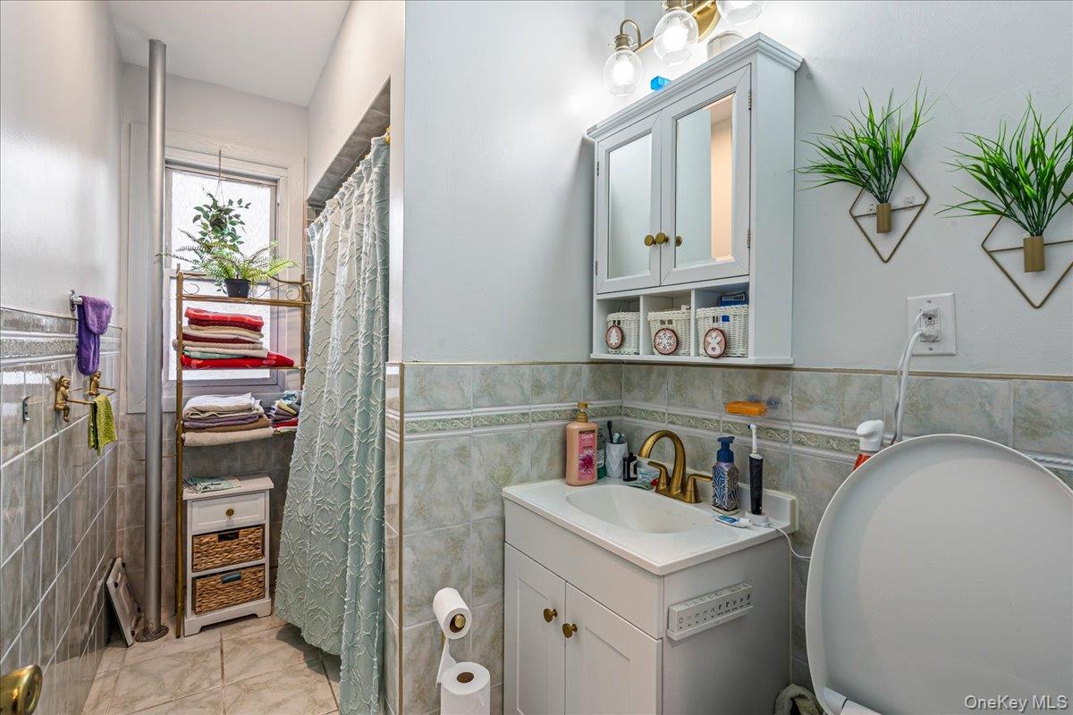 #12 photo, 938 Troy Avenue, Brooklyn , NY 11203