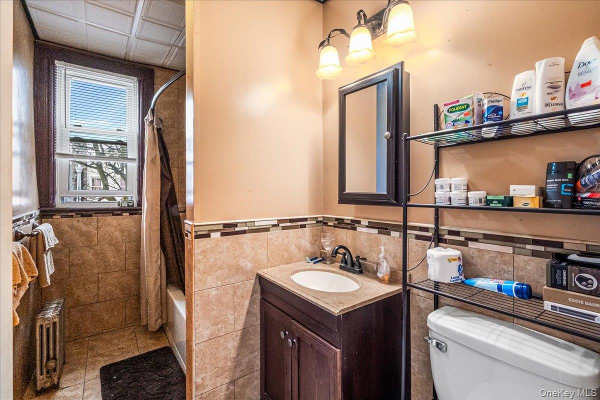 #18 photo, 938 Troy Avenue, Brooklyn , NY 11203