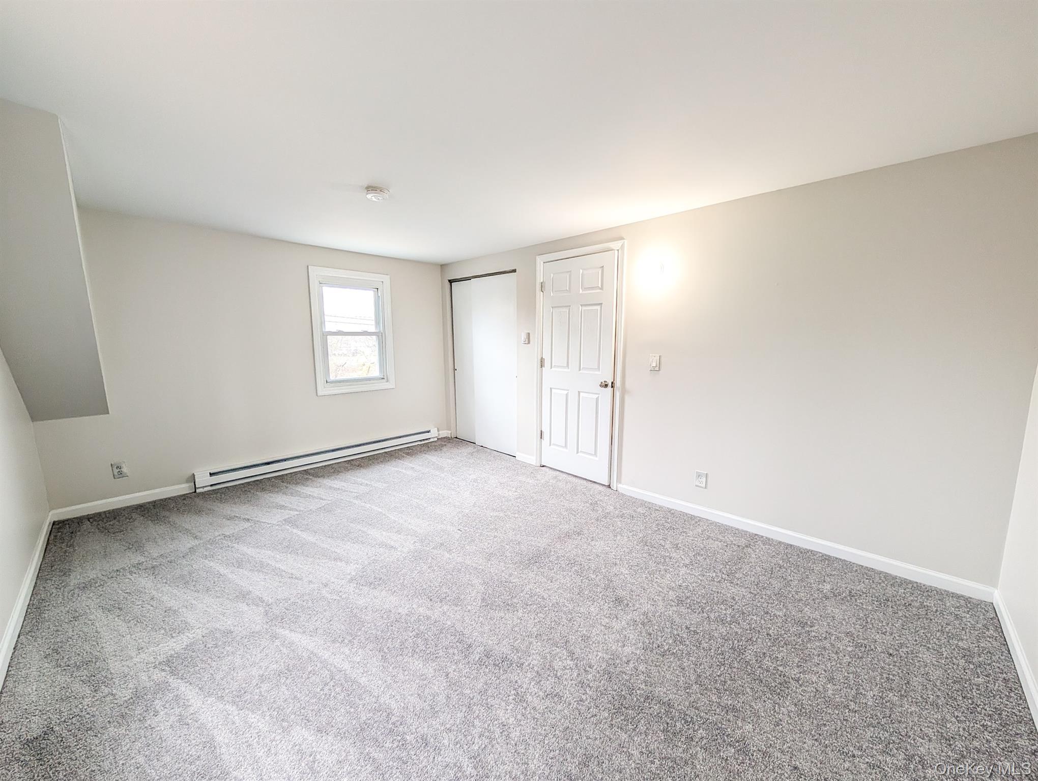 #16 photo, 1932 Joshuas Path, Central Islip , NY 11722