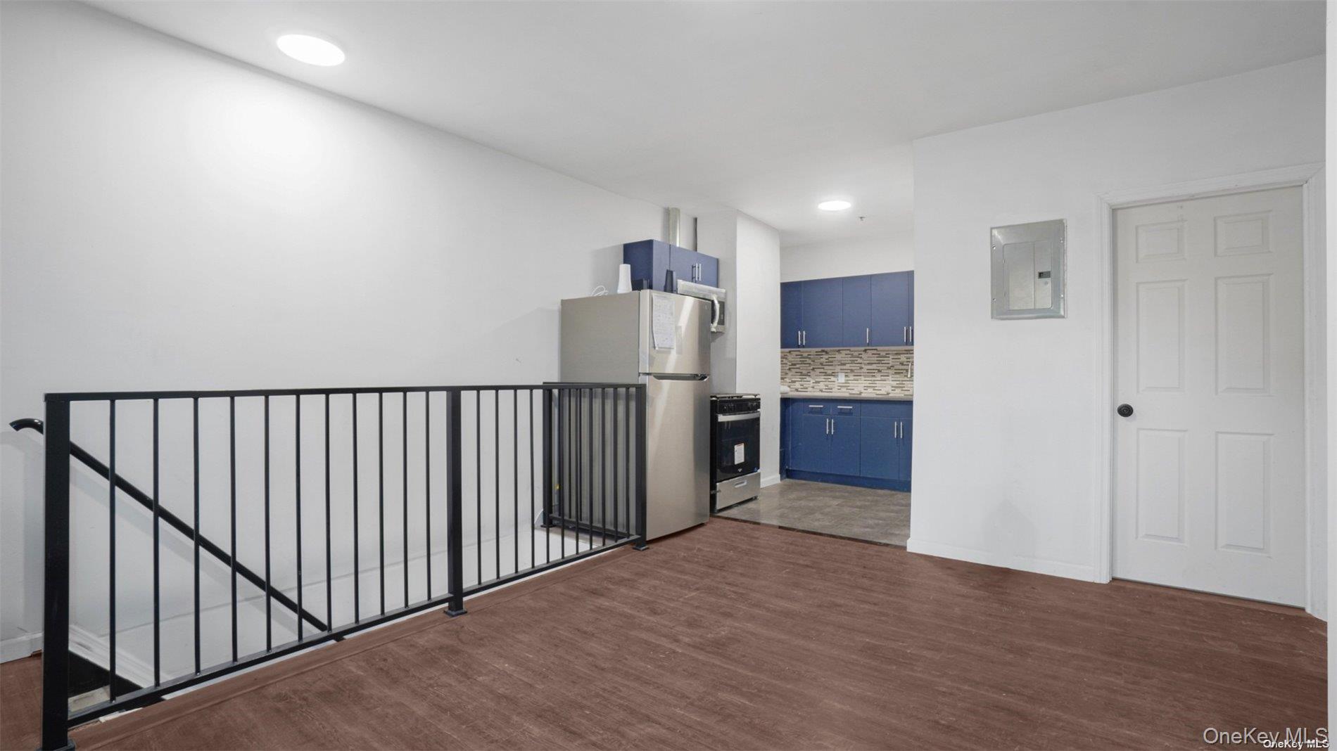 #18 photo, 106-25 Guy R Brewer Boulevard, Jamaica , NY 11433