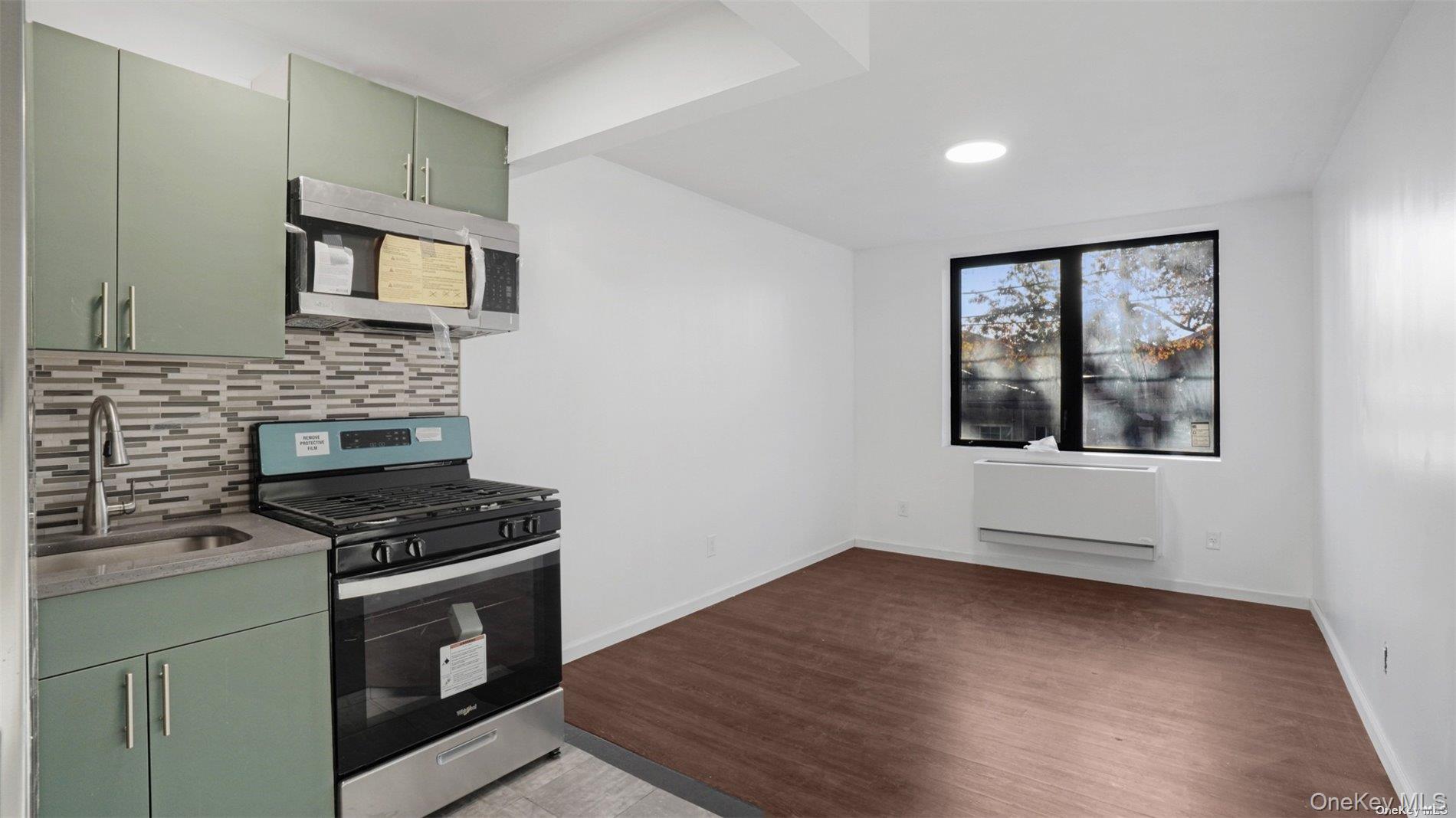 #4 photo, 106-25 Guy R Brewer Boulevard, Jamaica , NY 11433