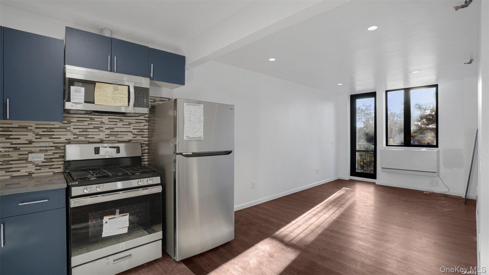 #7 photo, 106-29 Guy R Brewer Boulevard, Jamaica , NY 11433