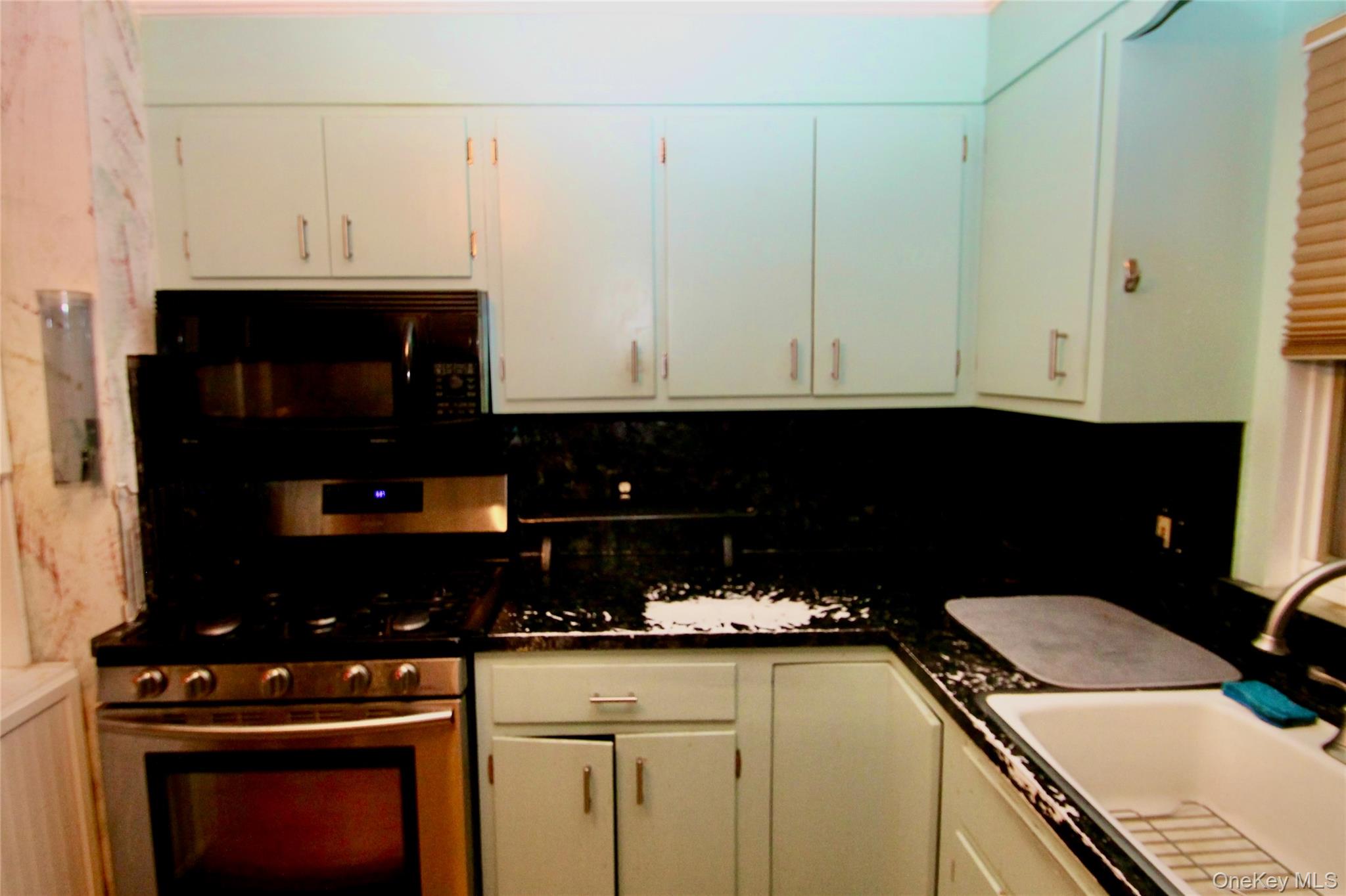 #8 photo, 45 Merokee Place, Farmingdale , NY 11735