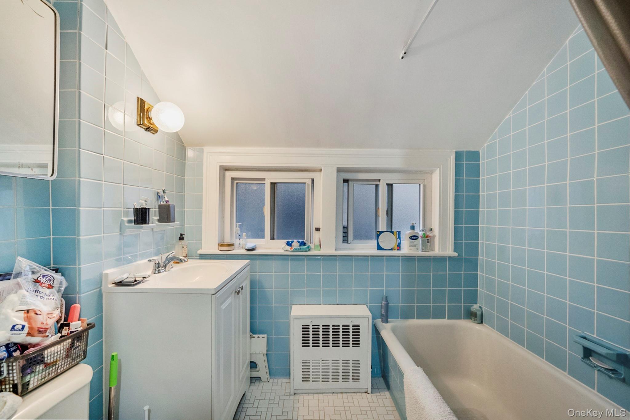 #11 photo, 83-47 Abingdon Road, Kew Gardens , NY 11415