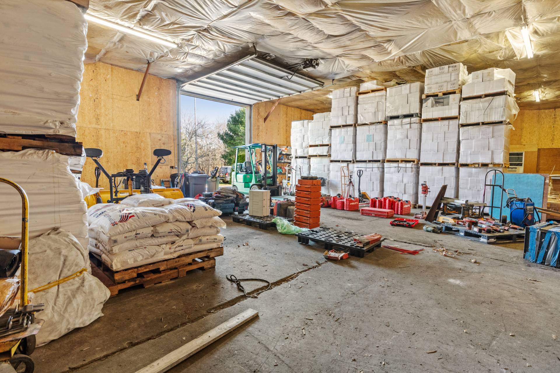 #24 photo, 1800 Sound Ave, Mattituck , NY 11952