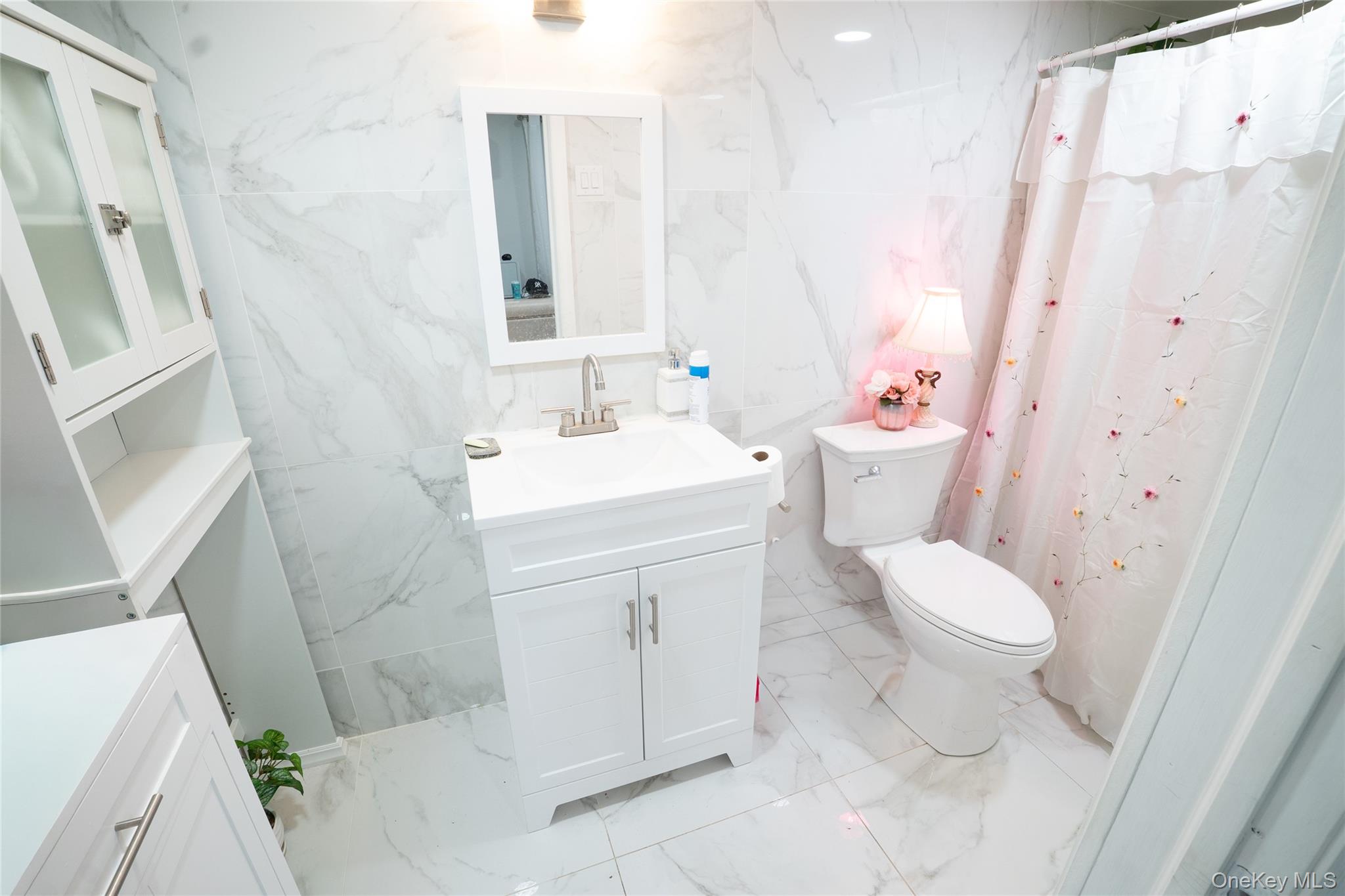 #17 photo, 163 Orchard Road, سوفولك East Patchogue , NY 11772