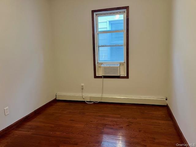 #6 photo, 86-09 125 Street, Richmond Hill , NY 11418