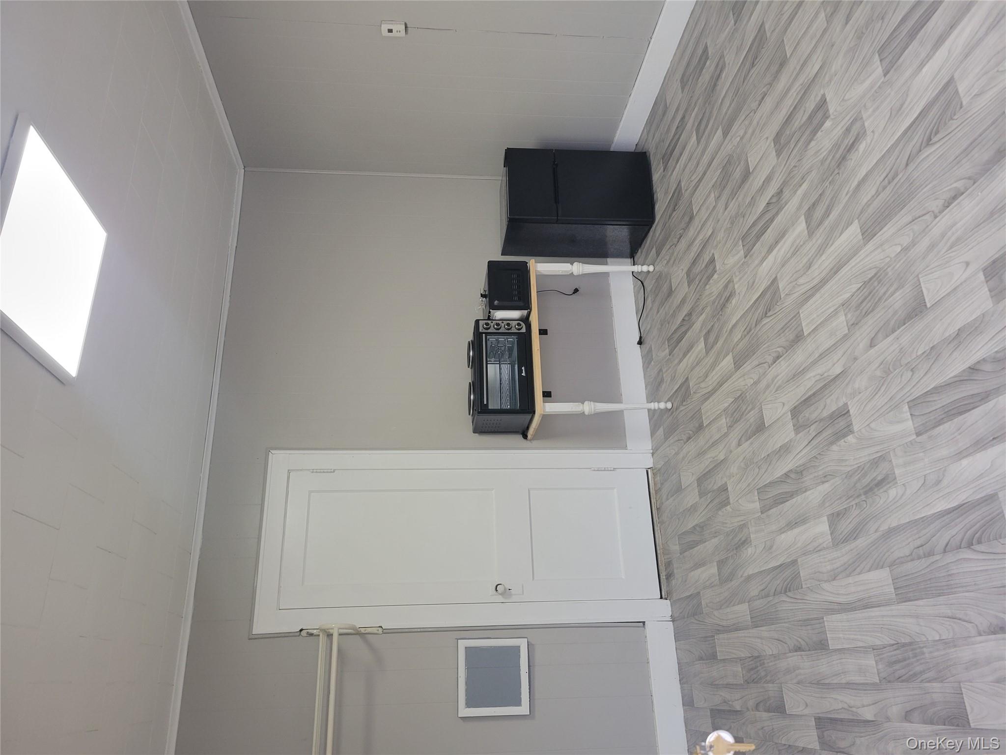 #1 photo, 200 Fosler Road, Highland , NY 12528