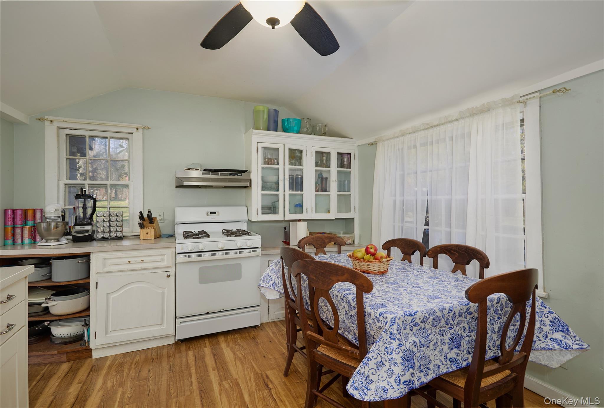 #11 photo, 500 Haverstraw Road, Suffern , NY 10901