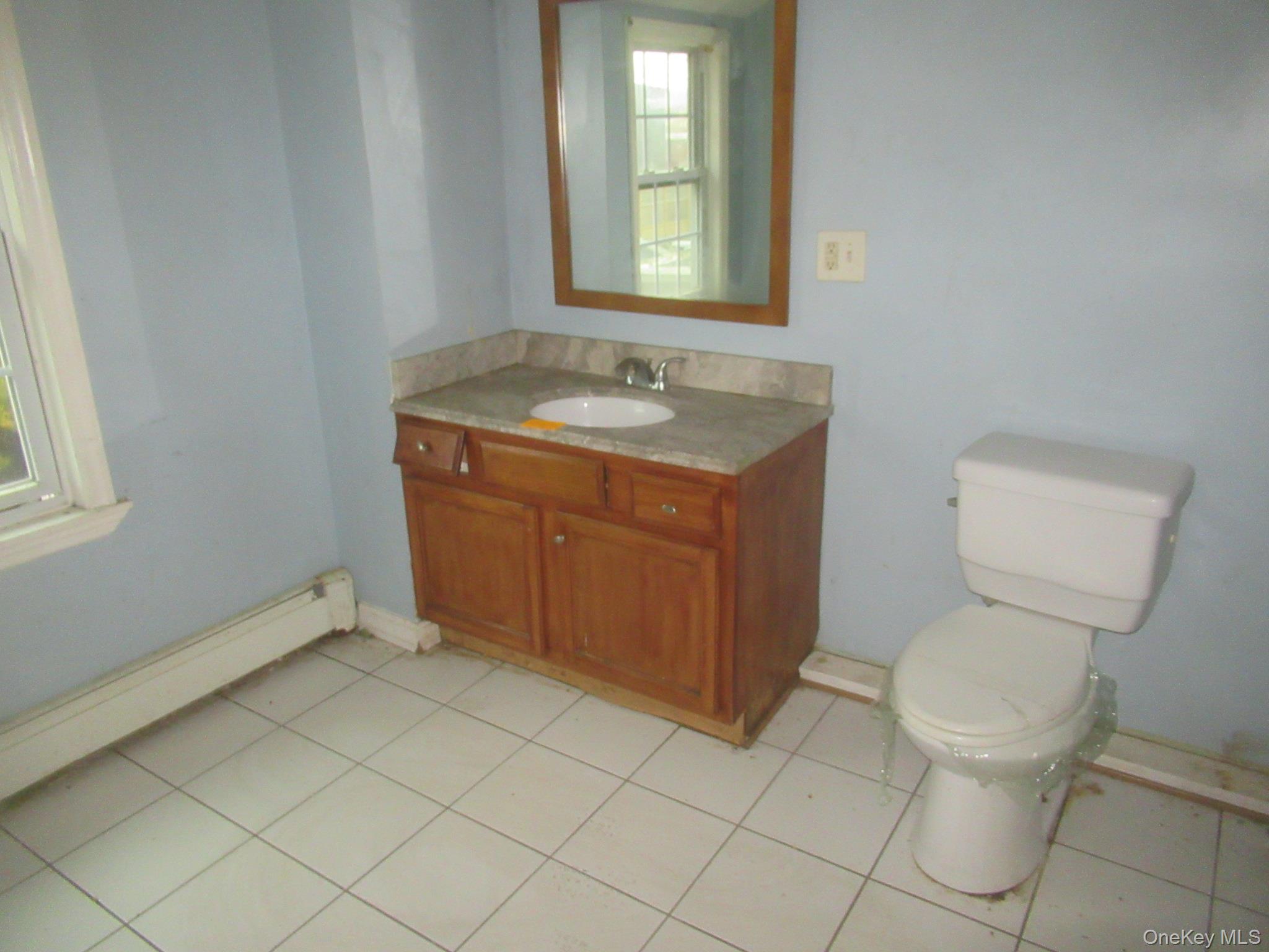 #11 photo, 35 Carpenter Avenue, Newburgh , NY 12550