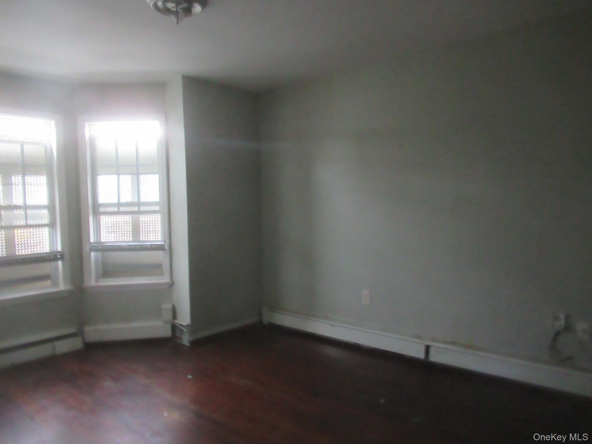 #12 photo, 35 Carpenter Avenue, Newburgh , NY 12550