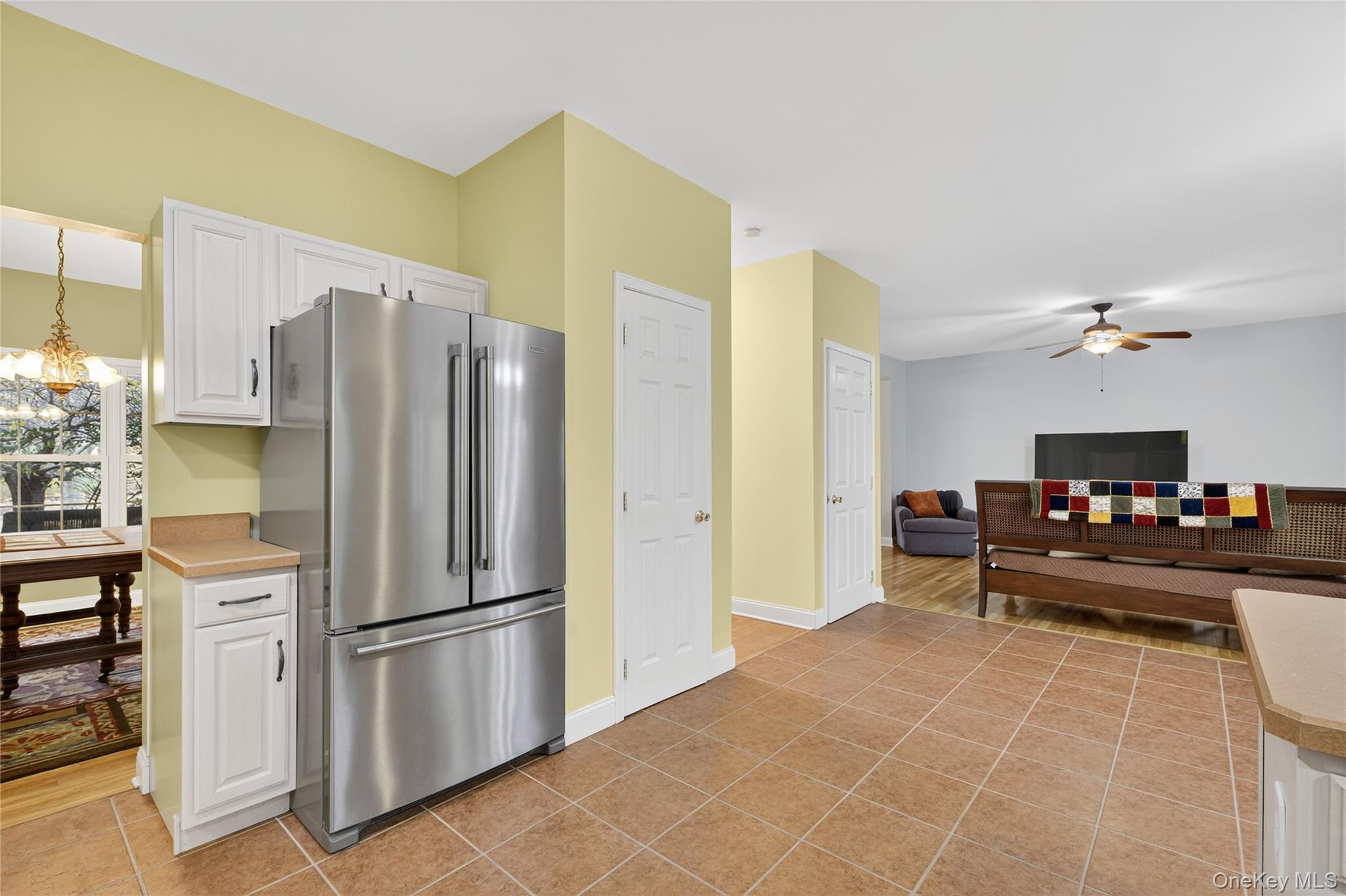 #14 photo, 9 Exeter Circle, Beacon , NY 12508