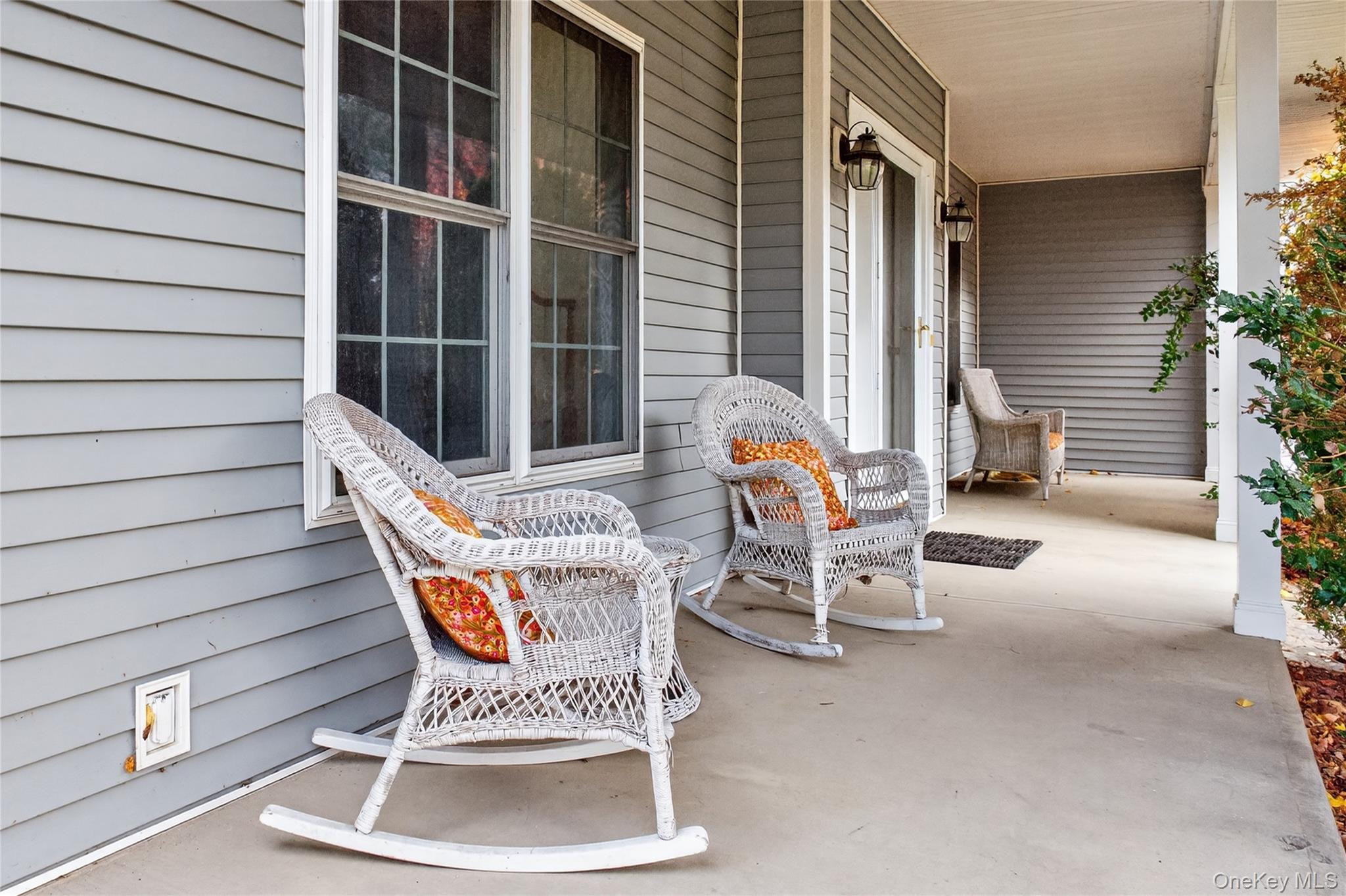 #2 photo, 9 Exeter Circle, Beacon , NY 12508