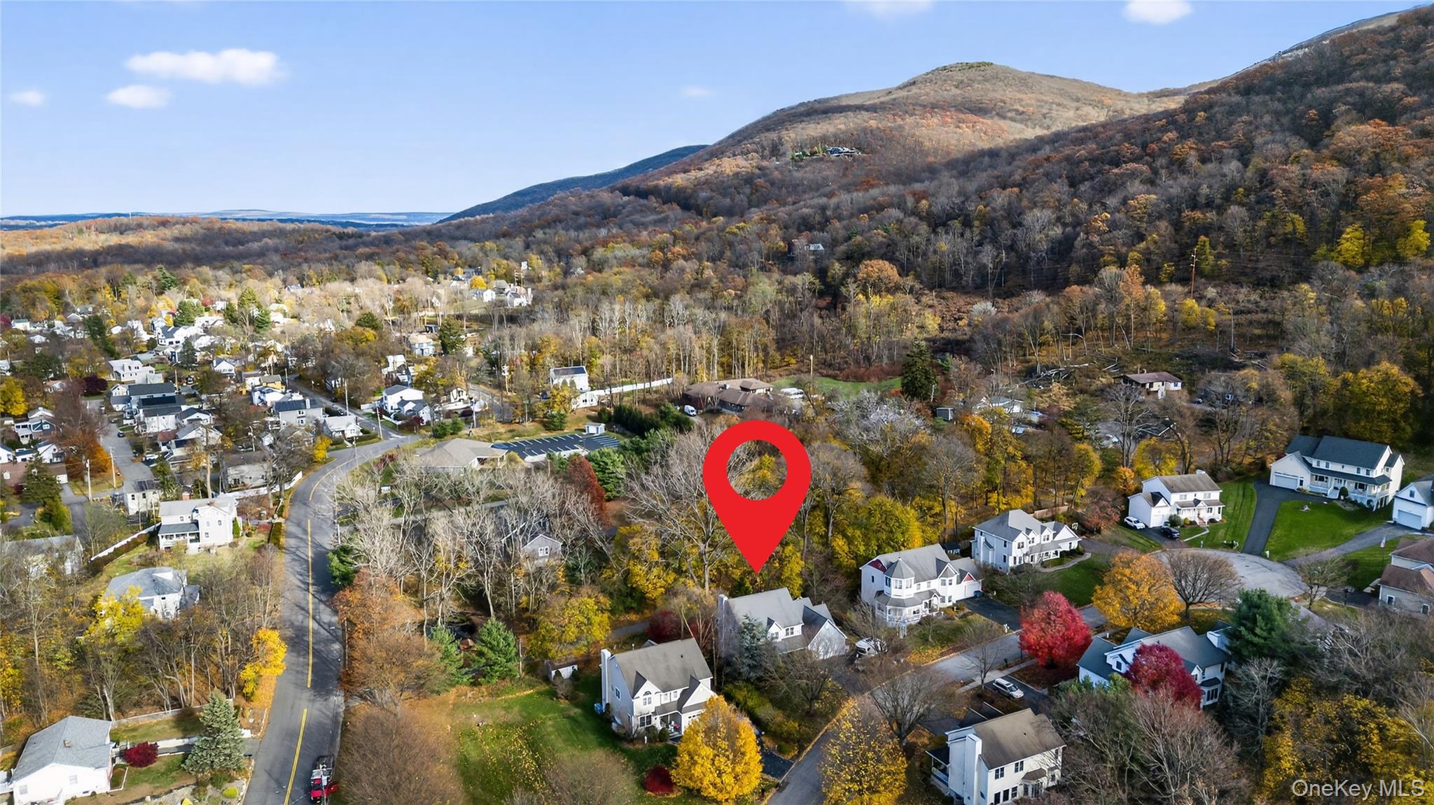 #3 photo, 9 Exeter Circle, Beacon , NY 12508