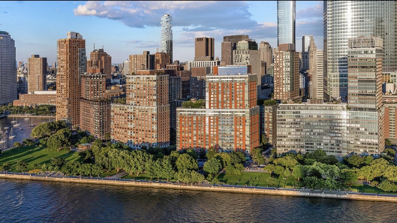 #13 photo, 20 RIVER Terrace, Battery Park City , NY 10007