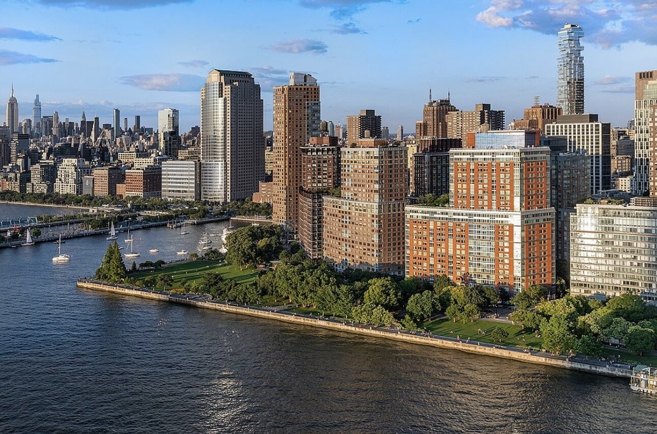 #14 photo, 20 RIVER Terrace, Battery Park City , NY 10007