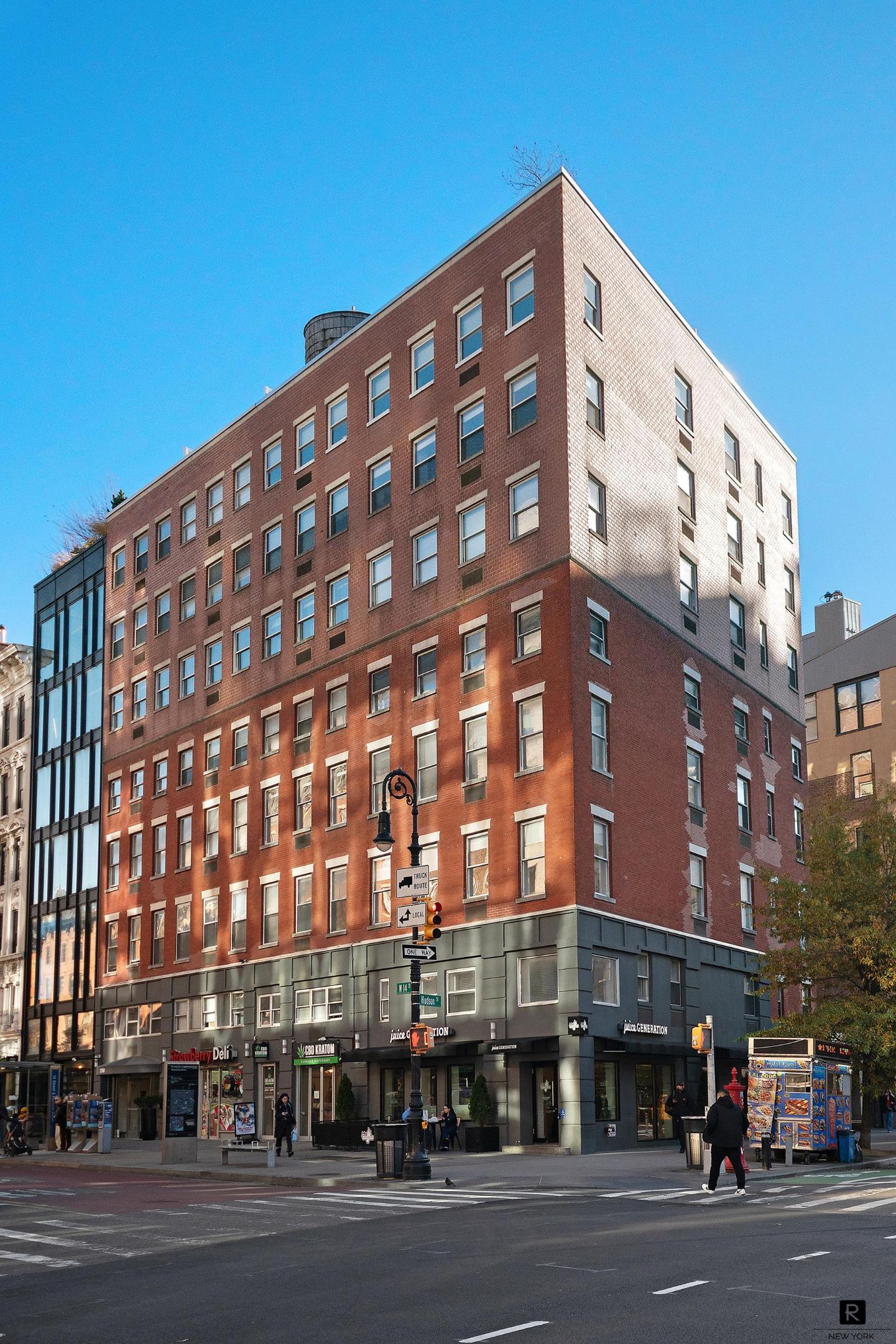 #11 photo, 350 W 14th Street, W. Greenwich Village , NY 10014