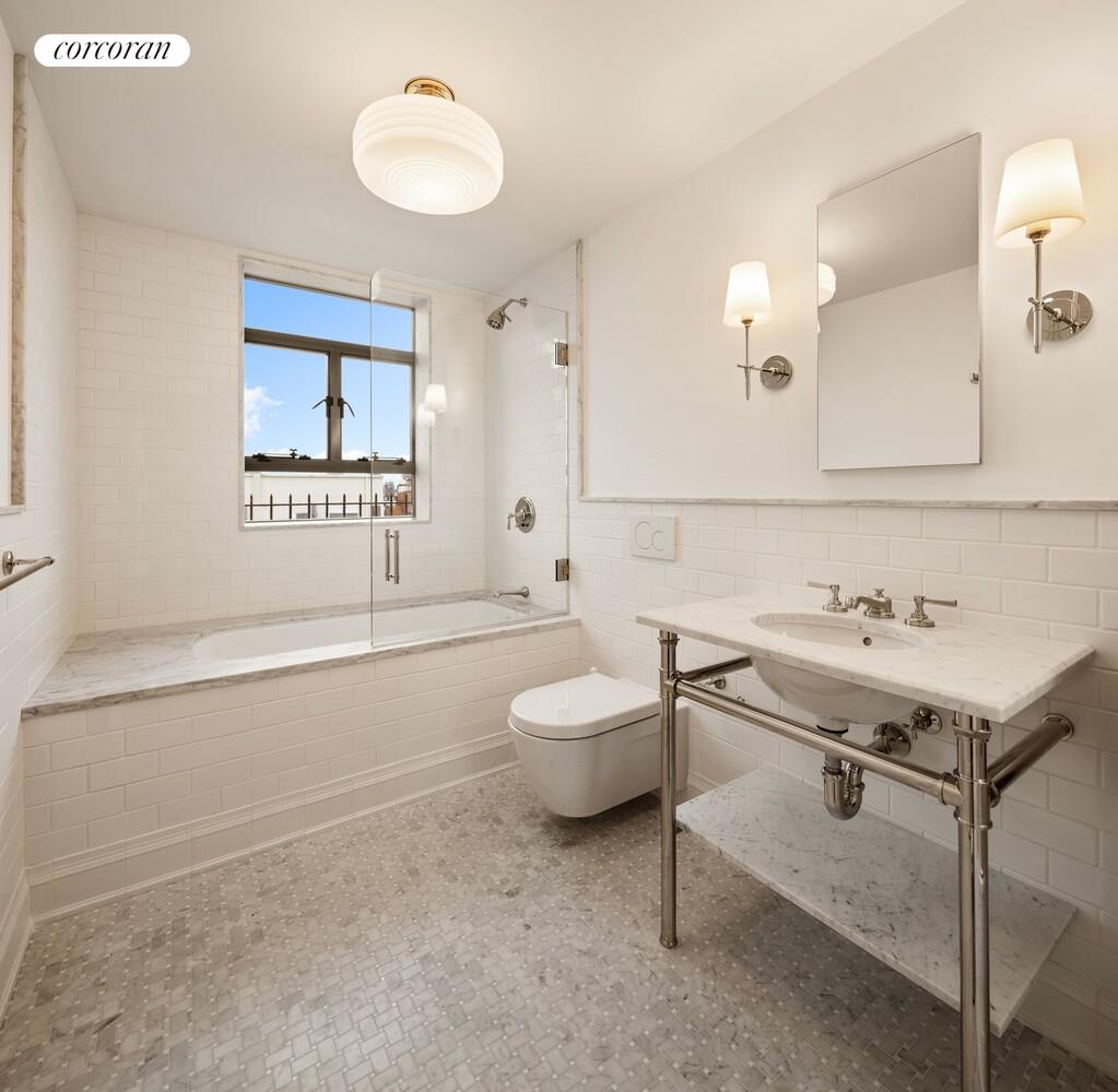 #17 photo, 140 RIVERSIDE Drive, Upper West Side , NY 10024