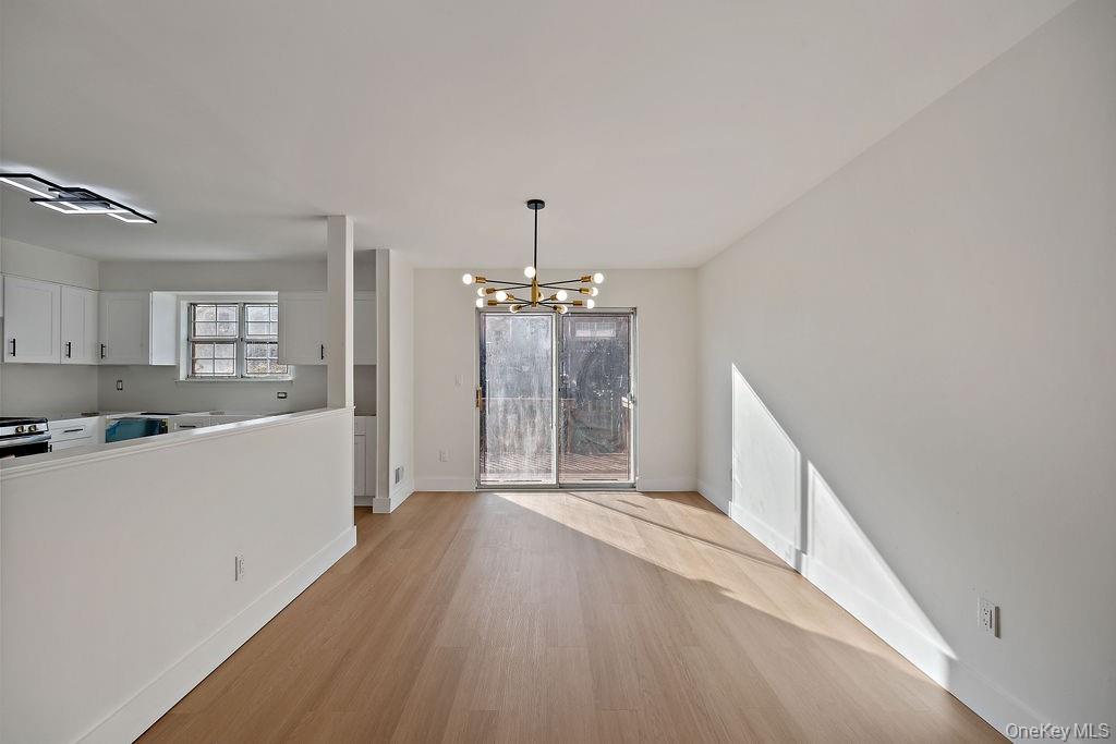 #15 photo, 482 Iroquois Court, Suffern , NY 10901