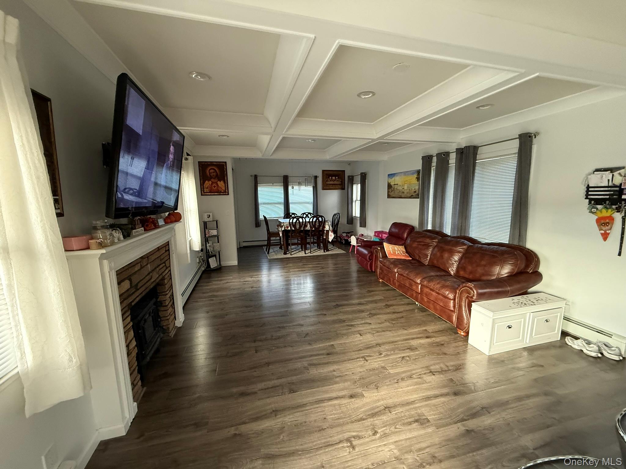 #5 photo, 196 Neighborhood Road, Mastic Beach , NY 11951