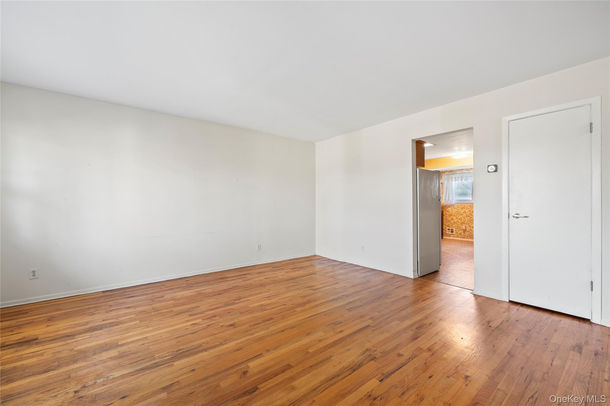 #12 photo, 696 Bohemia Parkway, Sayville , NY 11782