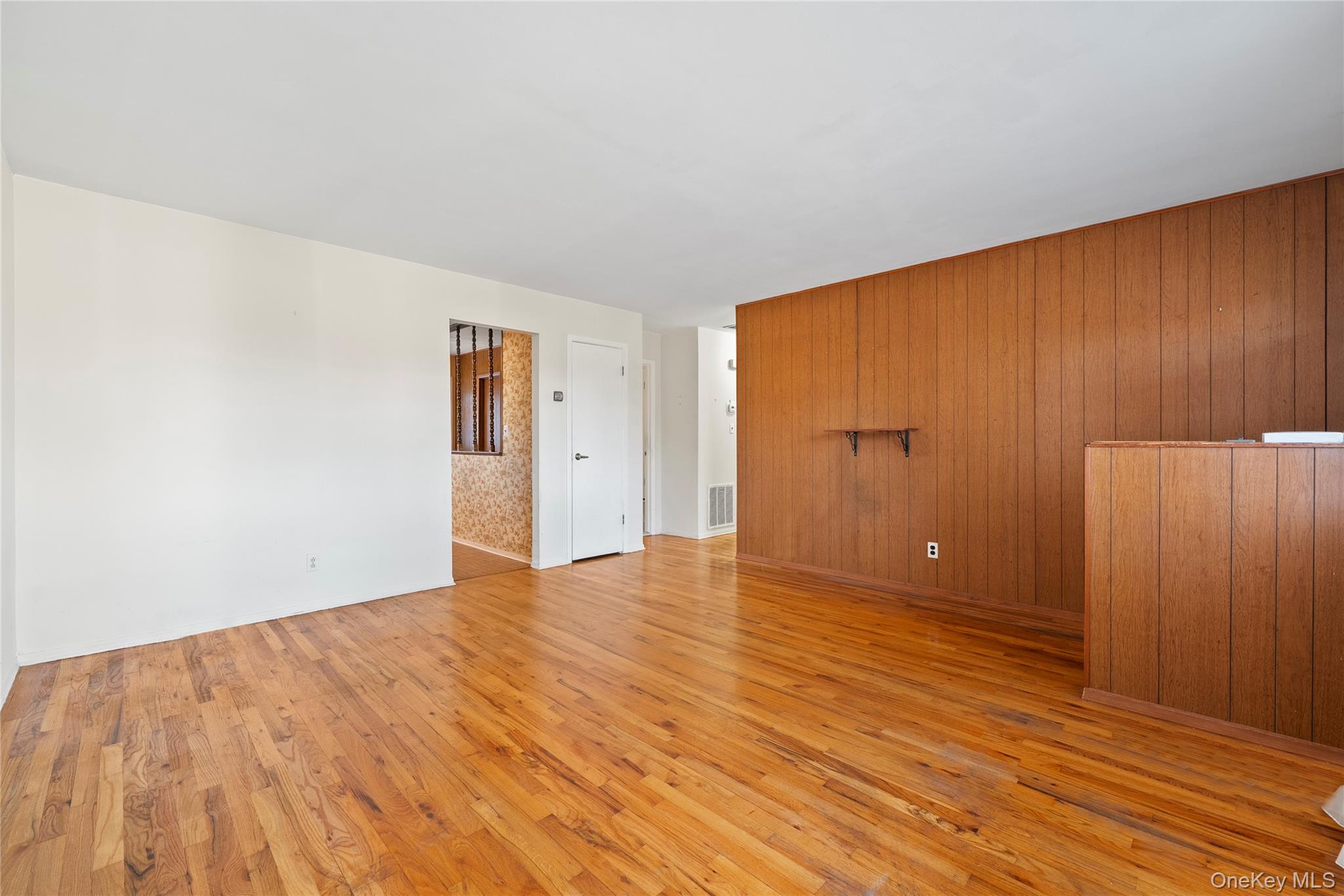 #9 photo, 696 Bohemia Parkway, Sayville , NY 11782