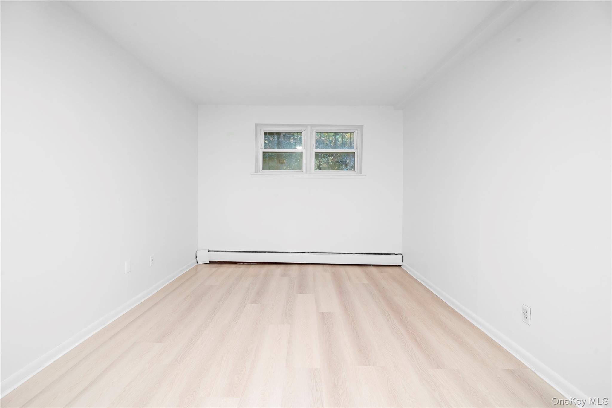 #14 photo, 178-59 Wexford Terrace, Jamaica Hills , NY 11432