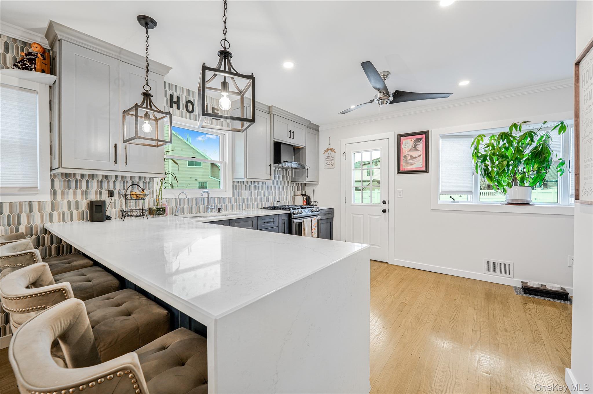 #7 photo, 81 Houston street, Staten Island , NY 10302