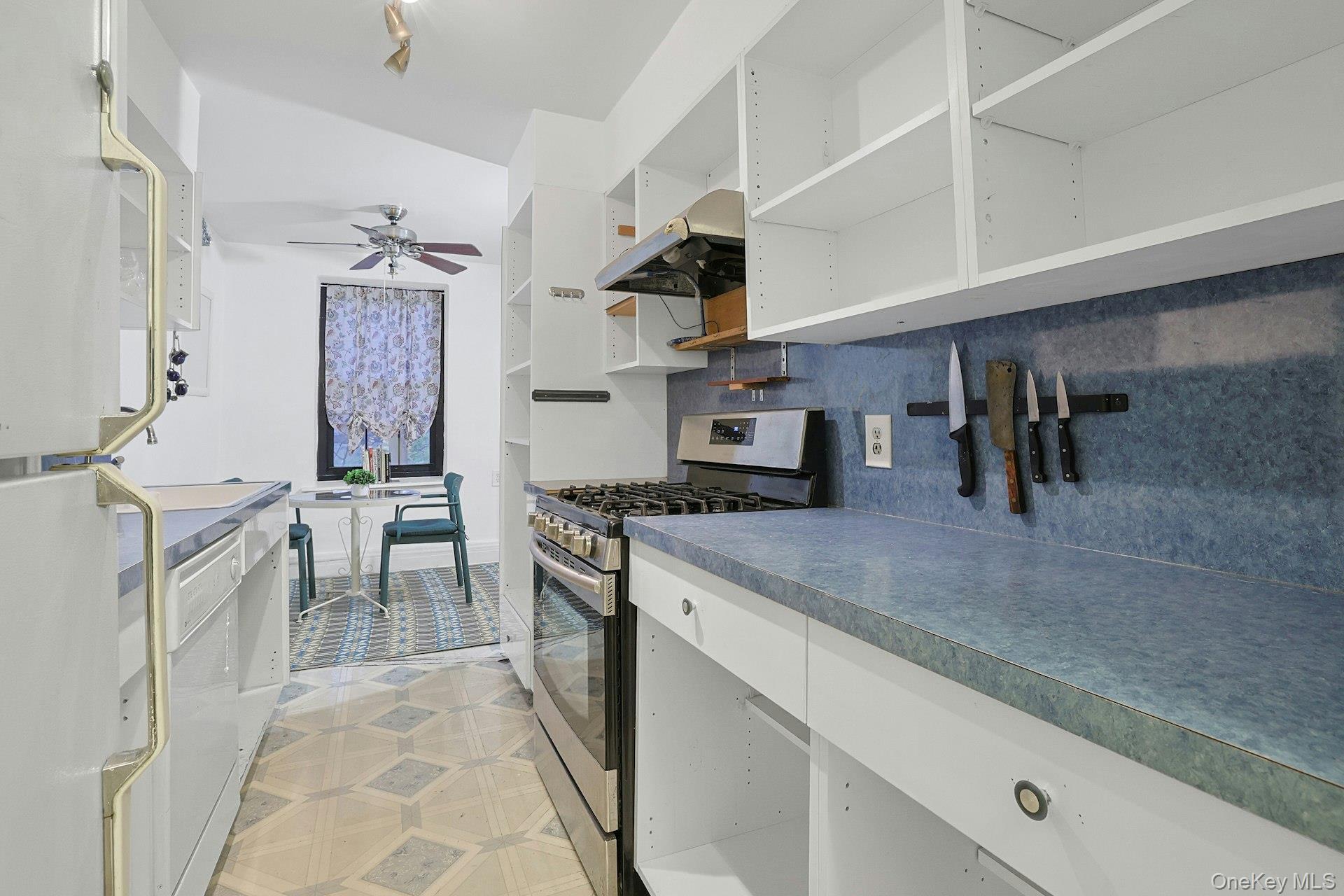 #15 photo, 1273 North Avenue, New Rochelle , NY 10804