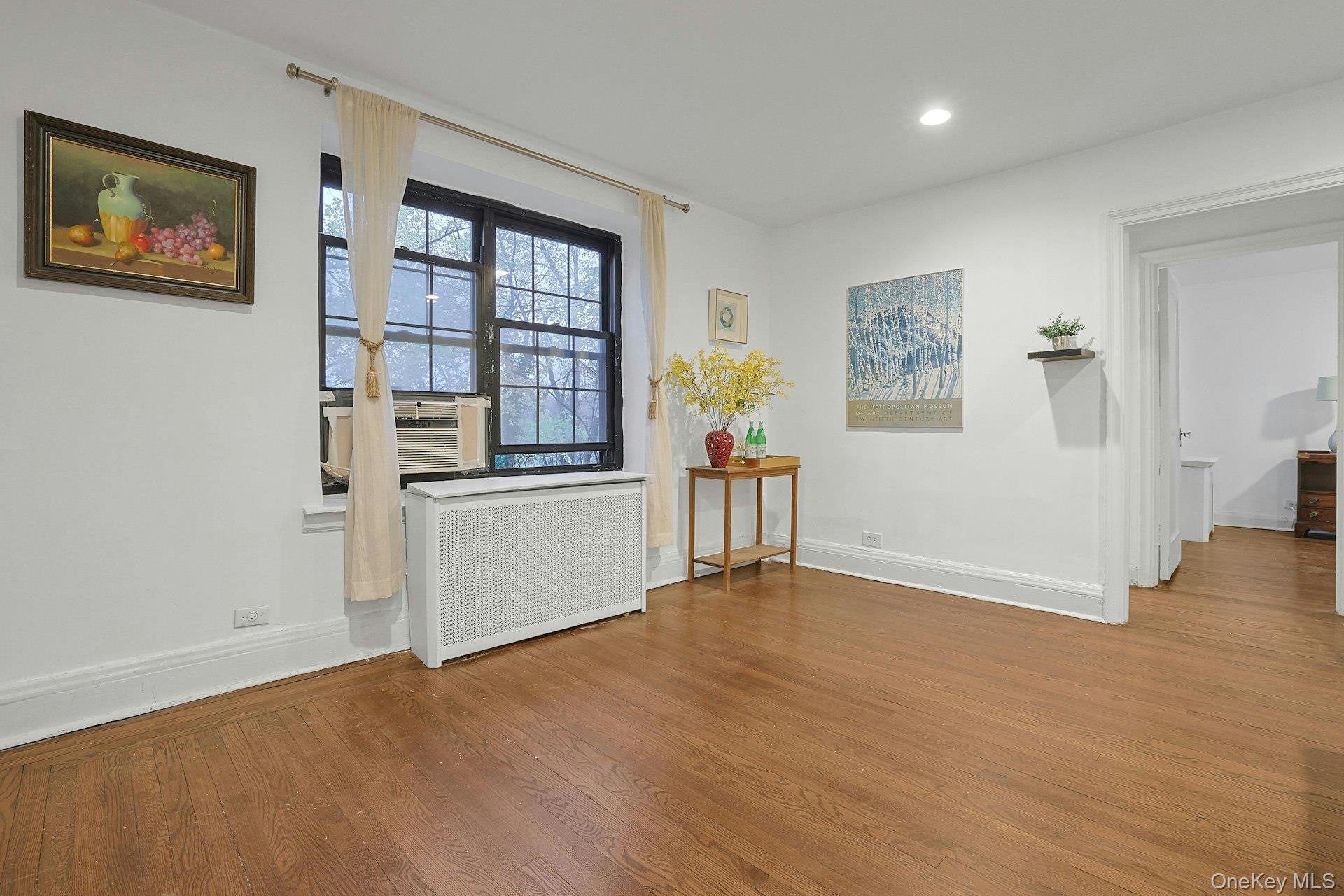 #8 photo, 1273 North Avenue, New Rochelle , NY 10804