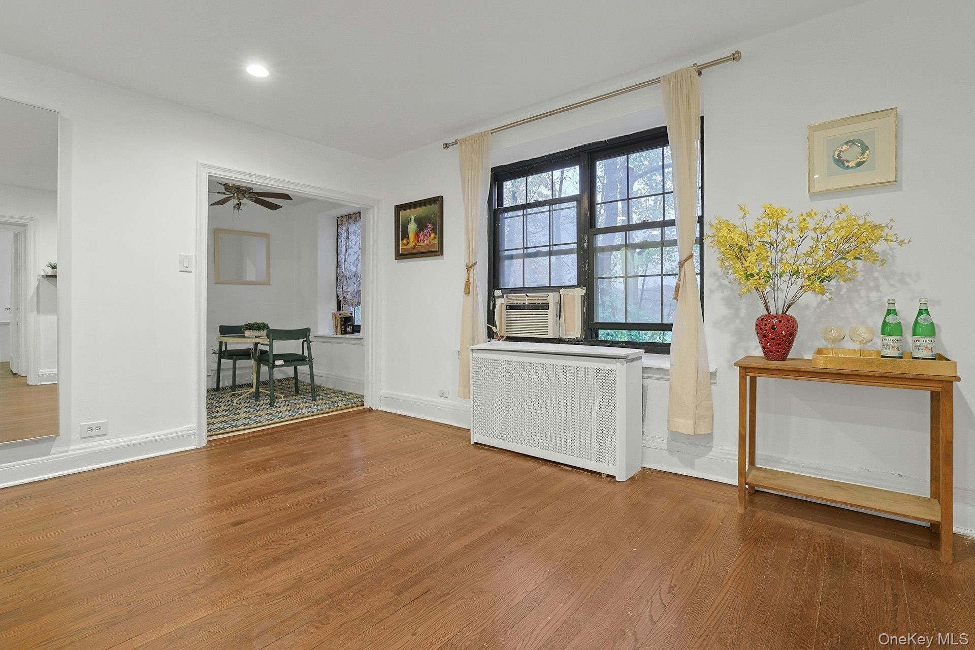 #9 photo, 1273 North Avenue, New Rochelle , NY 10804