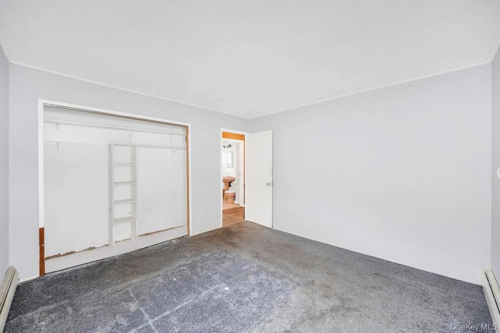 #6 photo, 143 Blacksmith Road, ناسو Levittown , NY 11756